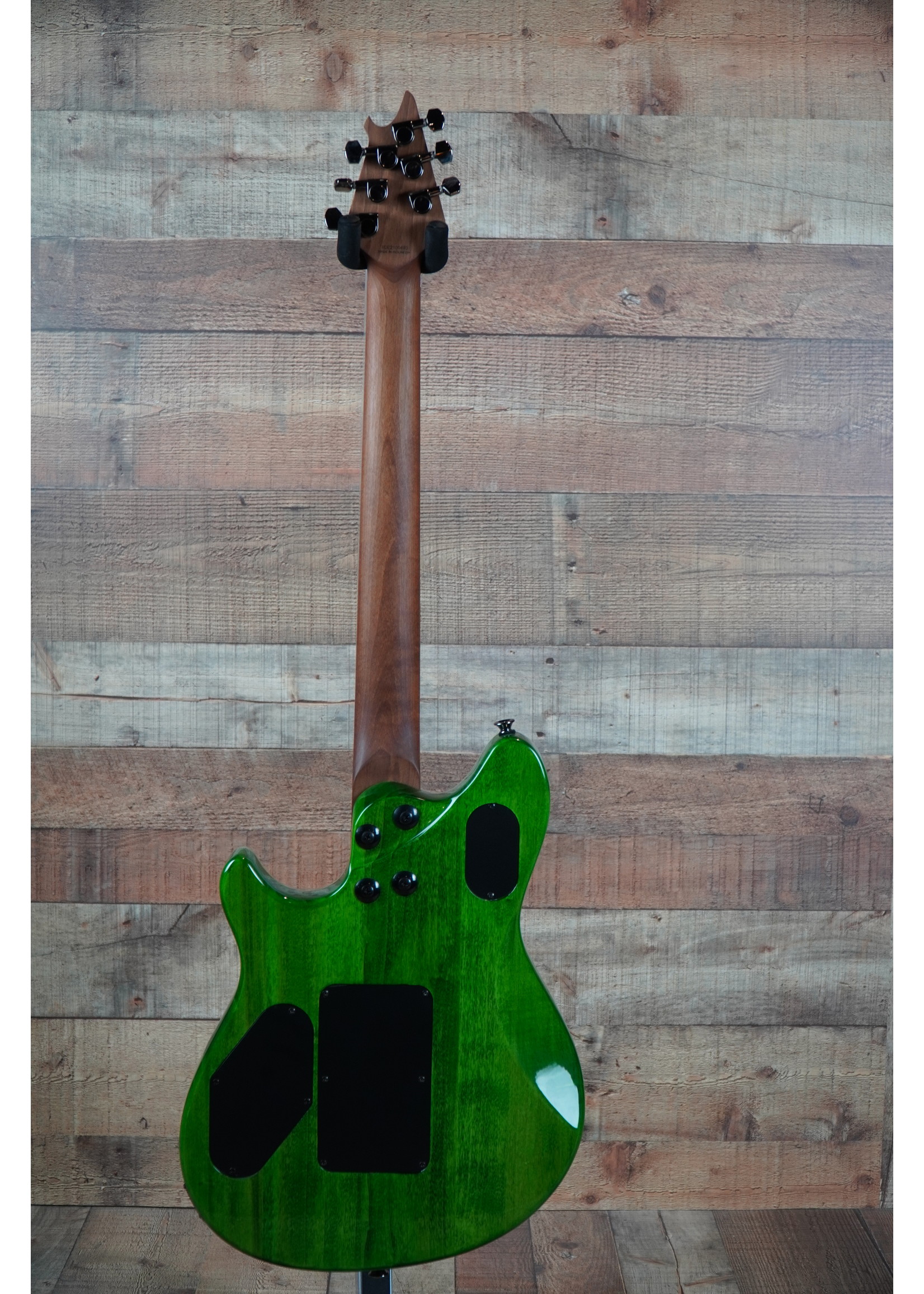 EVH EVH  Wolfgang® WG Standard QM, Baked Maple Fingerboard, Transparent Green