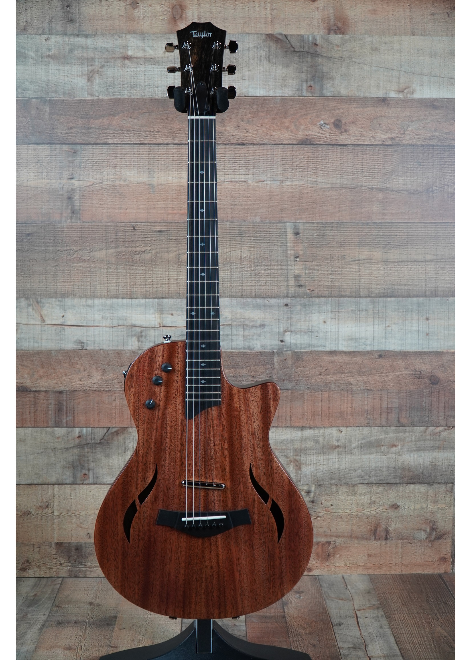 Taylor Taylor T5z Classic Sapele Neck | Ebony Fretboard | Taylor T5z Gigbag Case