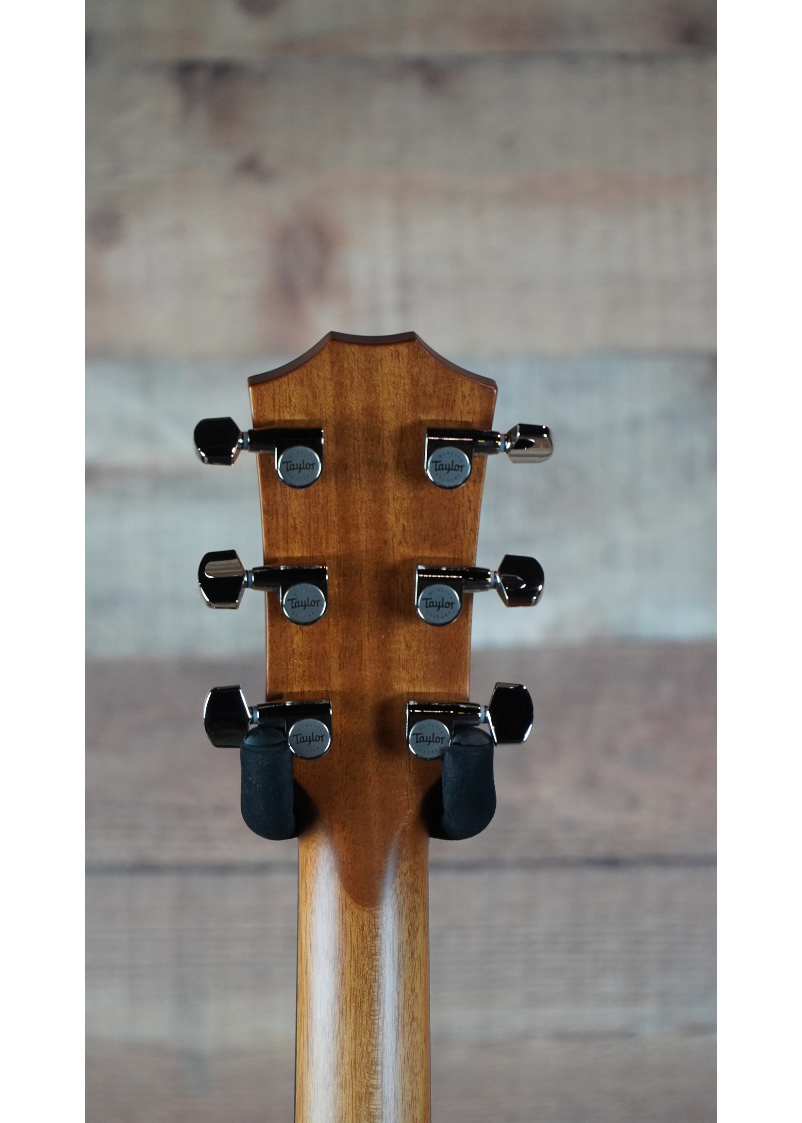 Taylor Taylor 6-String | Sitka Spruce Top | Urban Ironbark Back and Sides | Tropical Mahogany Neck | West African Crelicam Ebony Fretboard | Expression System® 2 Electronics | Venetian Cutaway | Taylor Deluxe Hardshell Brown Case