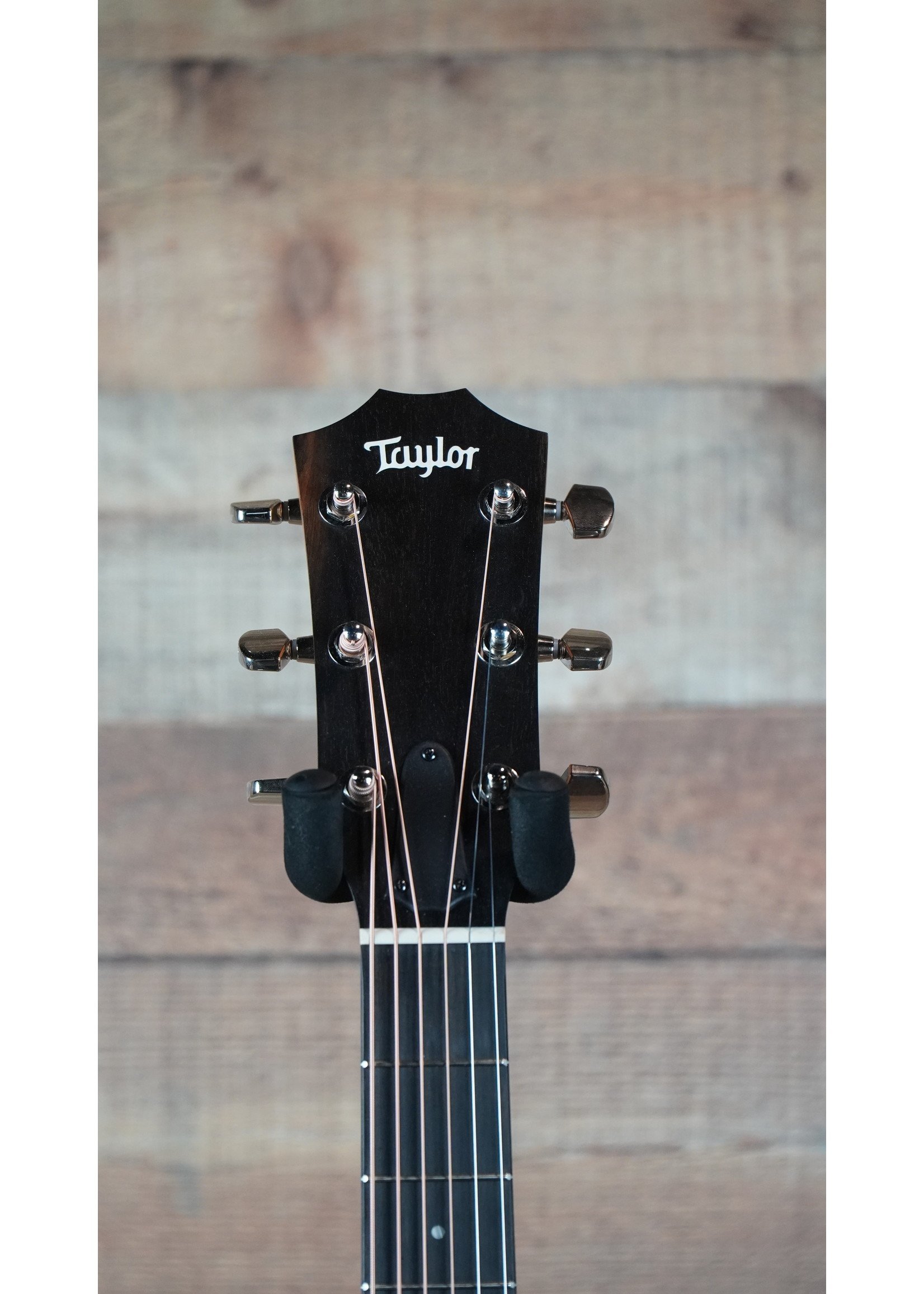 Taylor 214ce Plus 6-String | Sitka Spruce Top | Layered Rosewood Back and Sides | Tropical Mahogany Neck | West African Crelicam Ebony Fretboard | Expression System® 2 Electronics | Venetian Cutaway | Aerocase