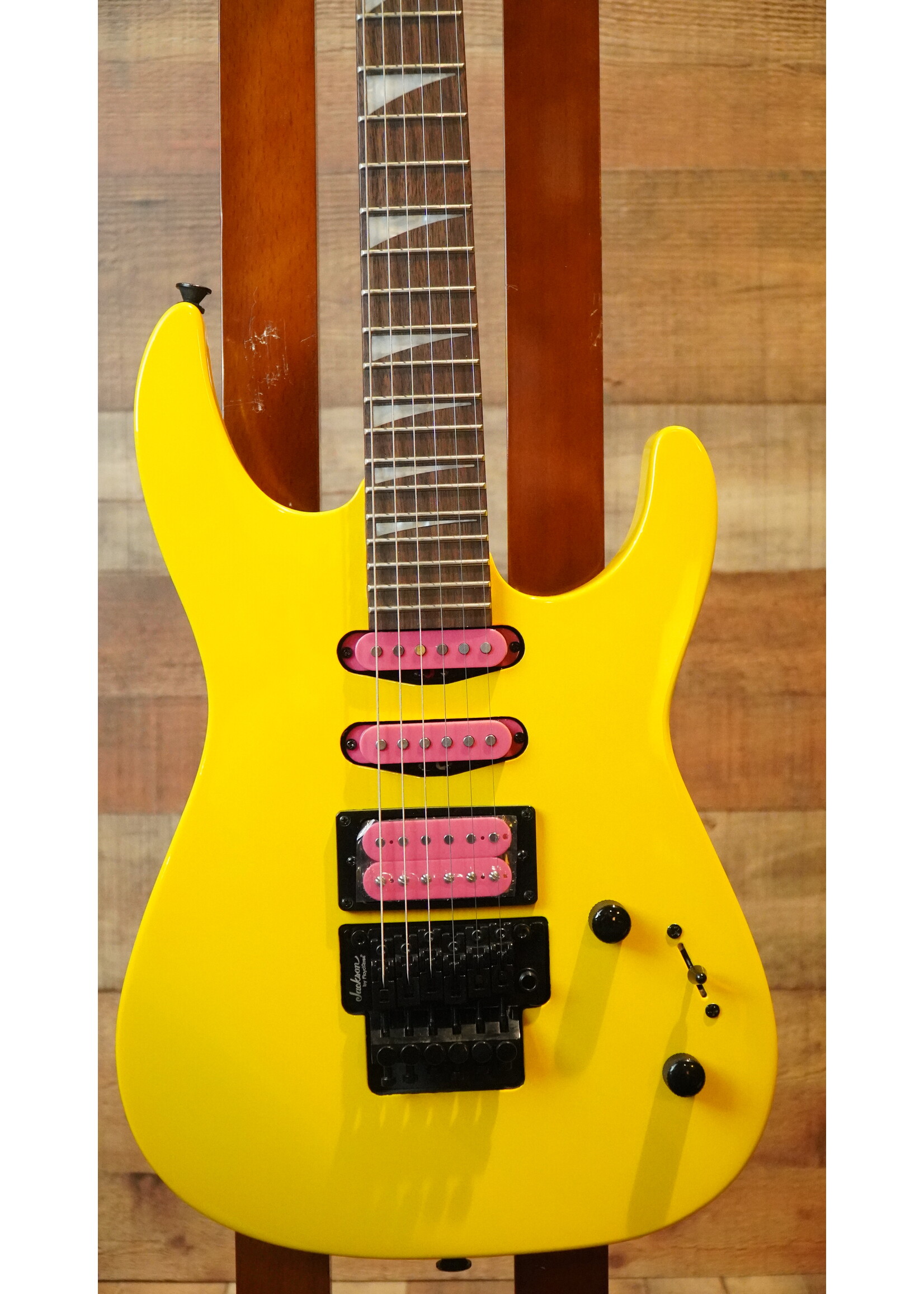 Jackson Jackson X Series Dinky® DK3XR HSS Caution Yellow