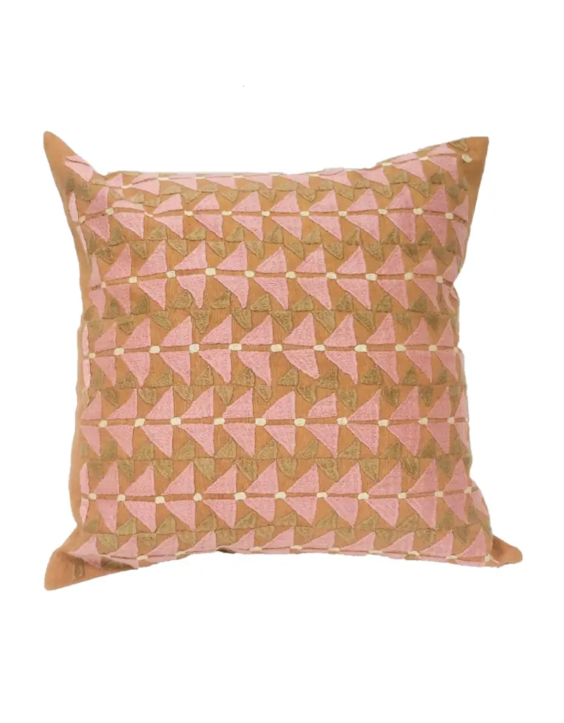 Artisan Links Pukhtadozi Triangle Square Pillow