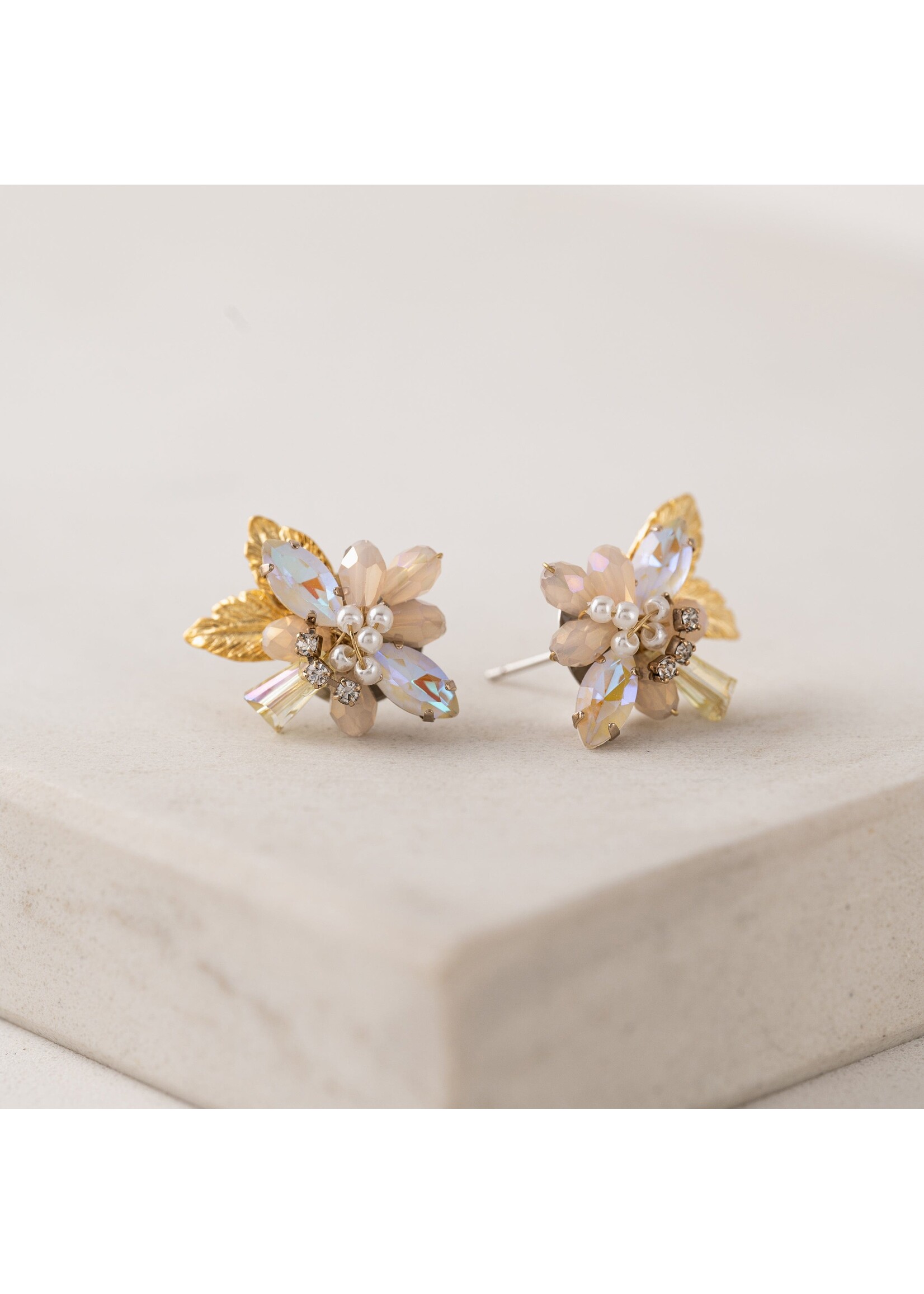 lovers tempo Botanist Studs