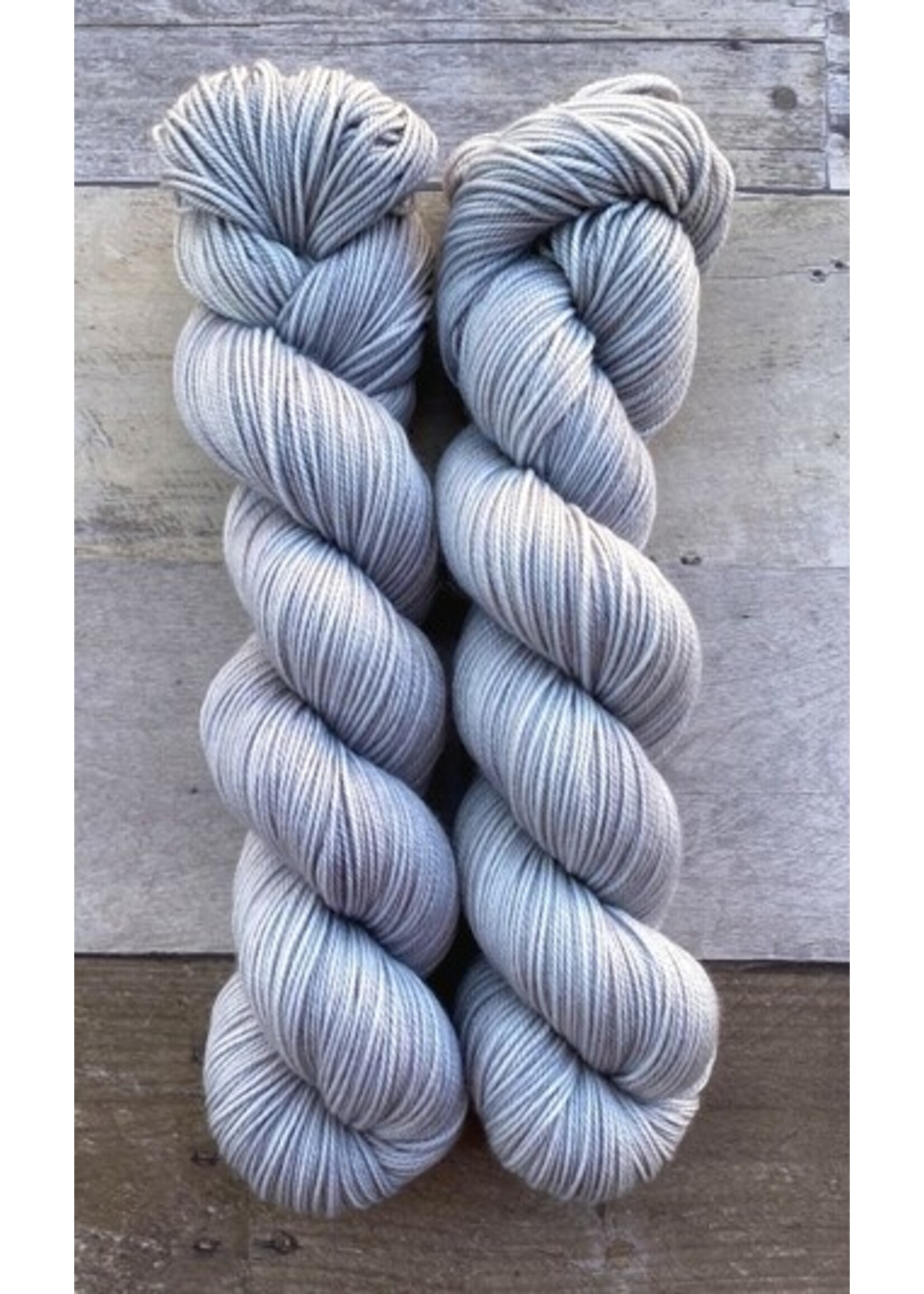 Polka Dot Sheep PDS Whitefish Worsted