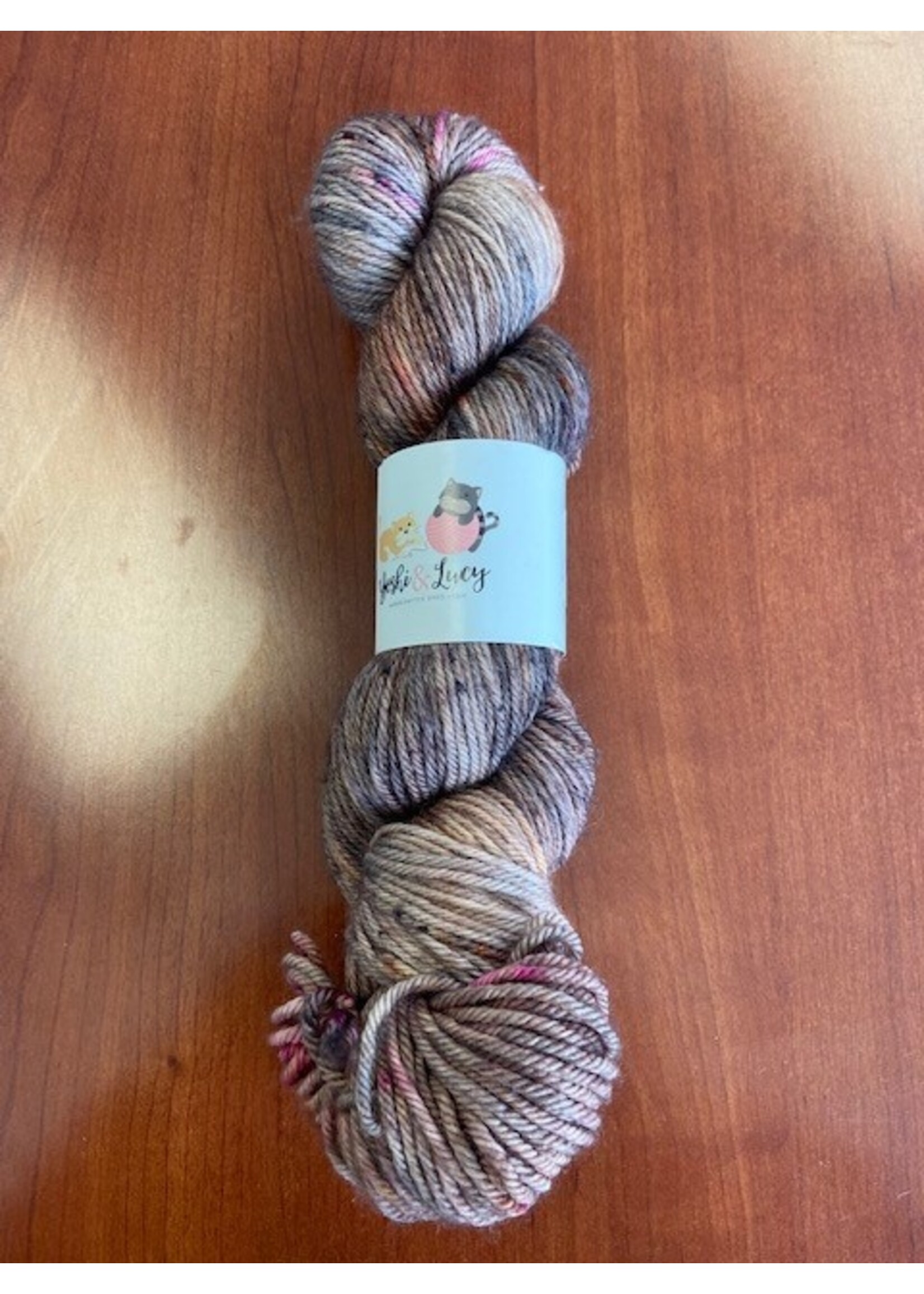 Yoshi & Lucy Yoshi and Lucy Delia Worsted