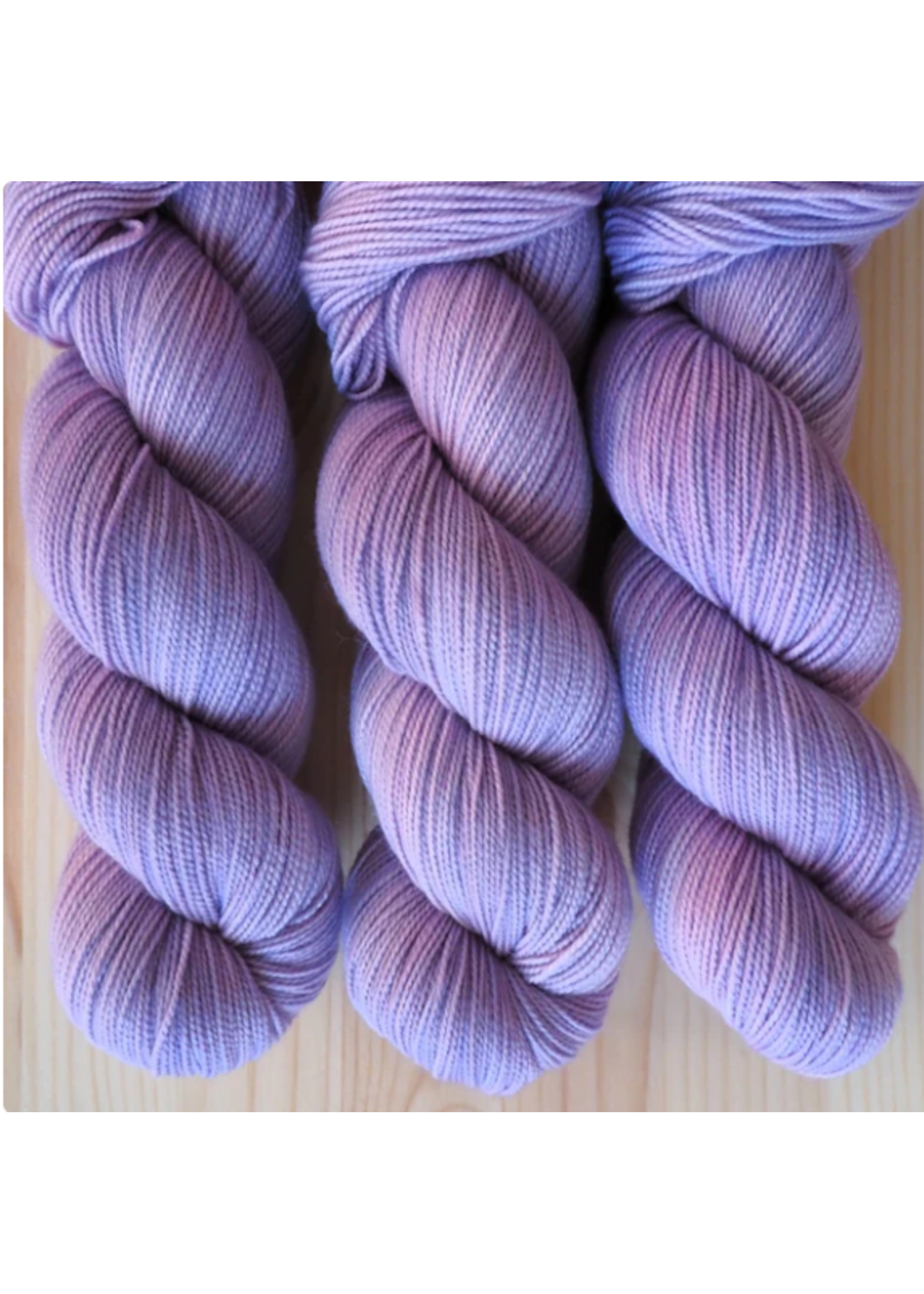 La Bien Aimee La Bien Aimee Twist Nouveau Fingering