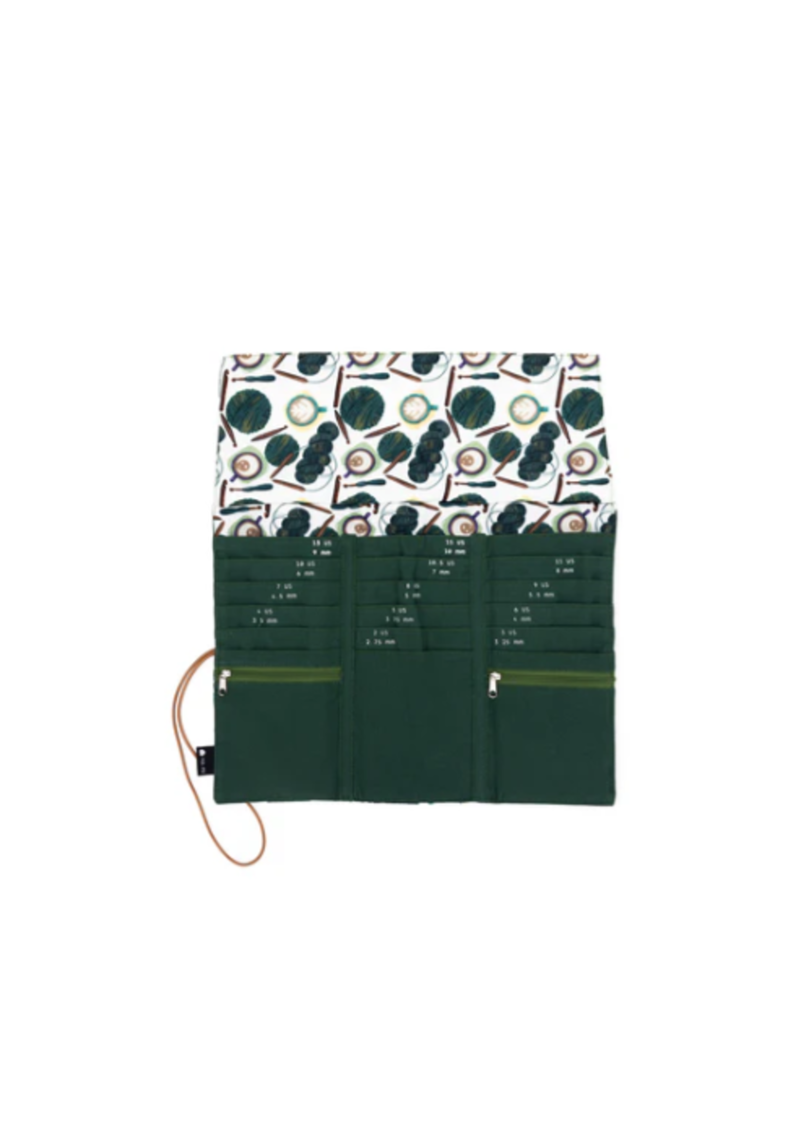 Della Q Della Q Tri-Fold Circular Needle Case Fabric Print Collection