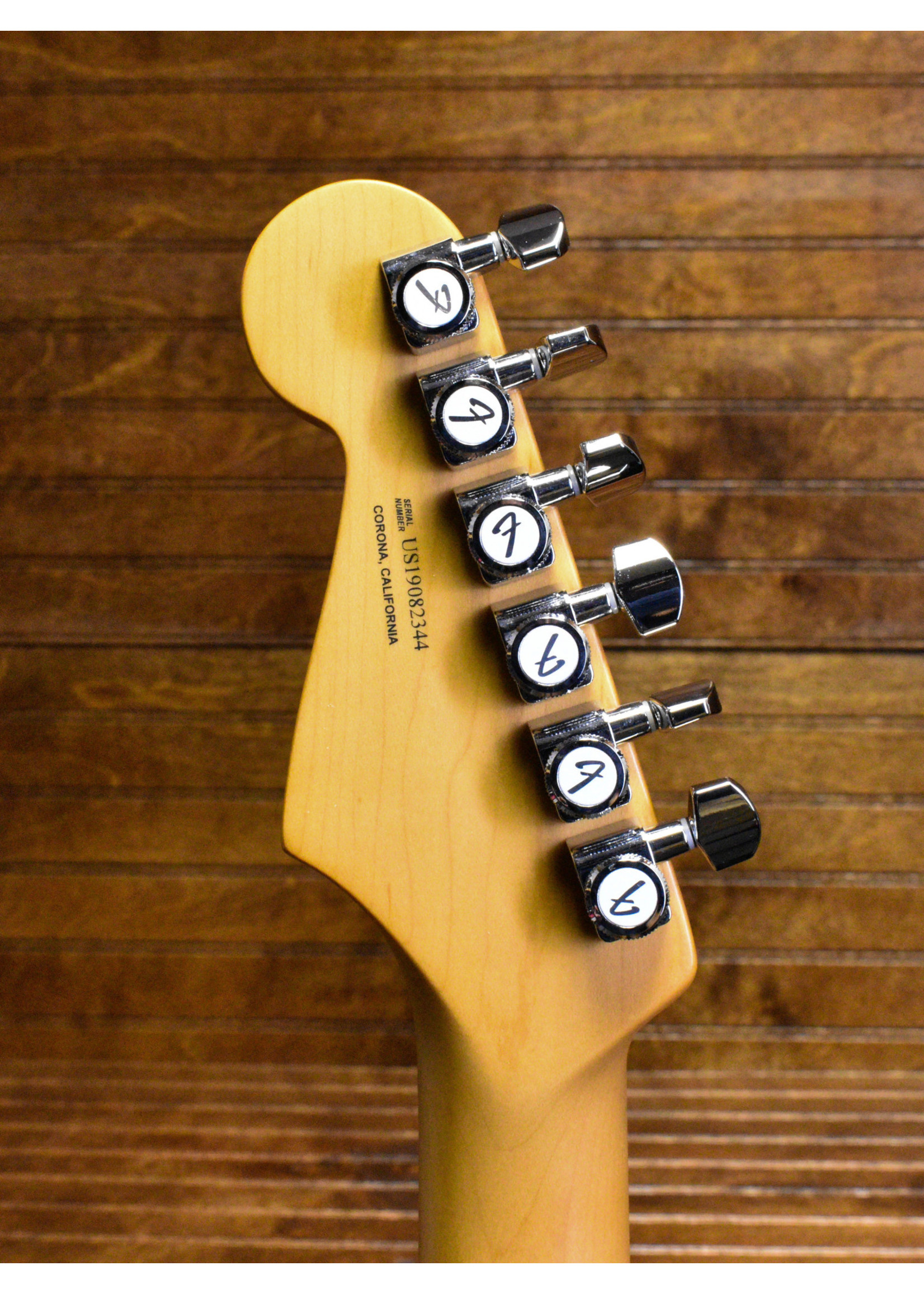 FenderUSA CORONA CALIFORNIA STRATOCASTER | www.gamutgallerympls.com