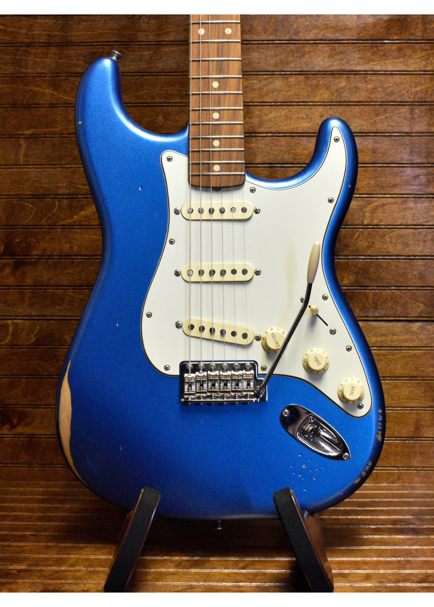 Fender Fender Vintera Road Worn 60's Stratocaster Lake Placid Blue