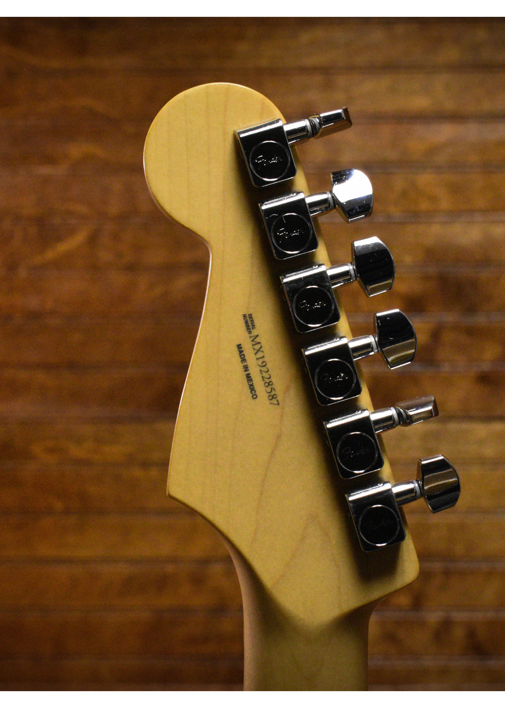 Fender 2019 Fender Player Stratocaster HSS Silver