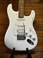 Fender Fender Player Stratocaster HSS Polar White