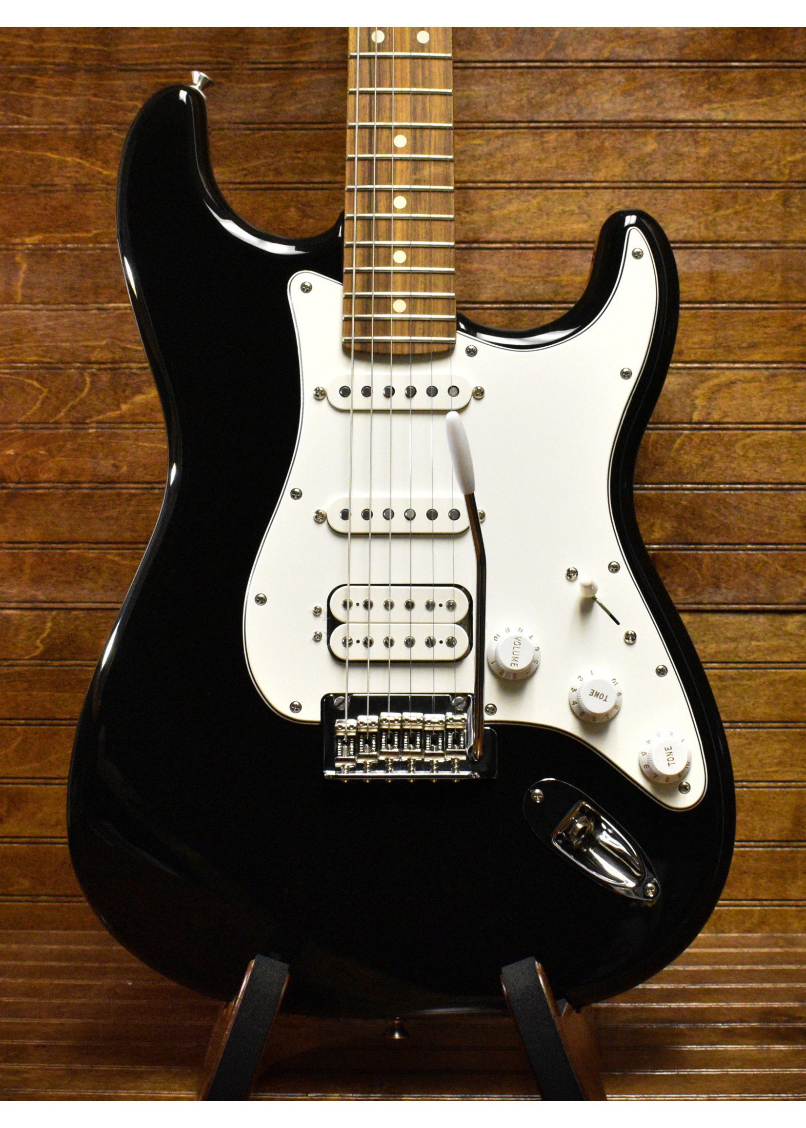 Fender 2019 Fender Player Stratocaster HSS Black