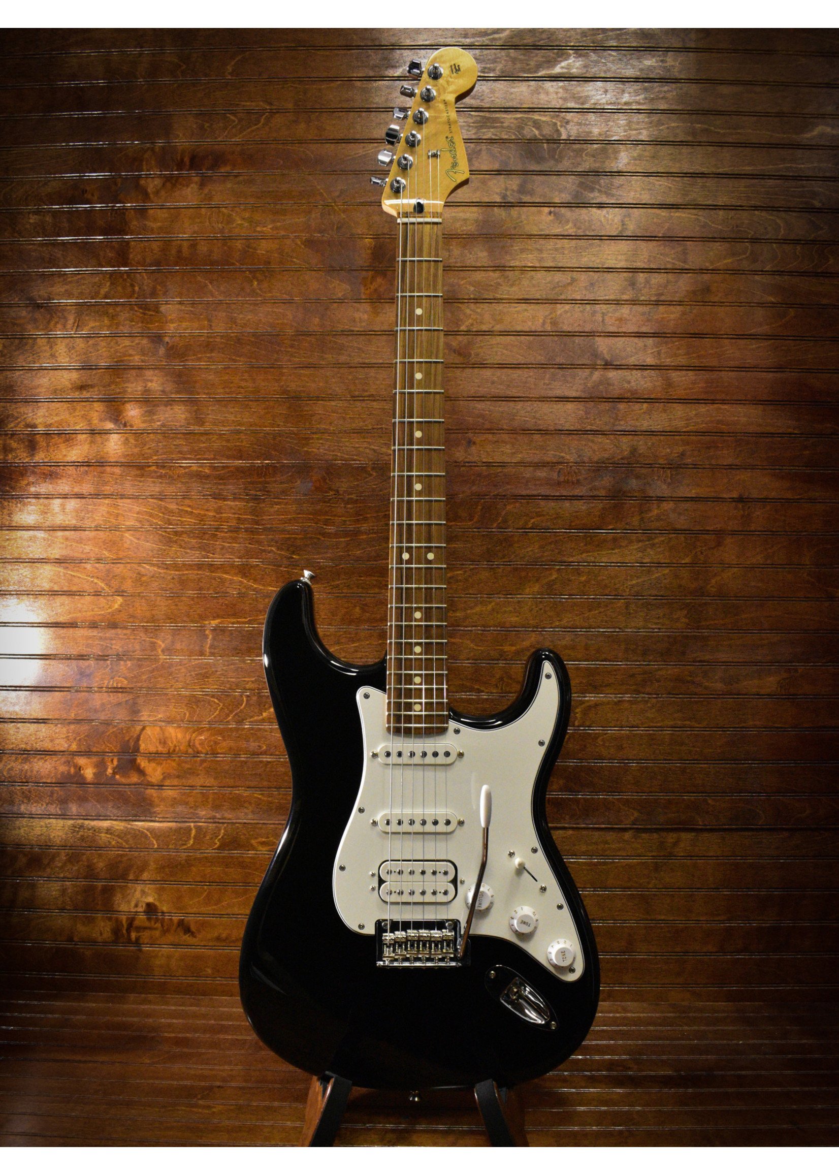 2019 Fender Player Stratocaster HSS Black - Newell's Music