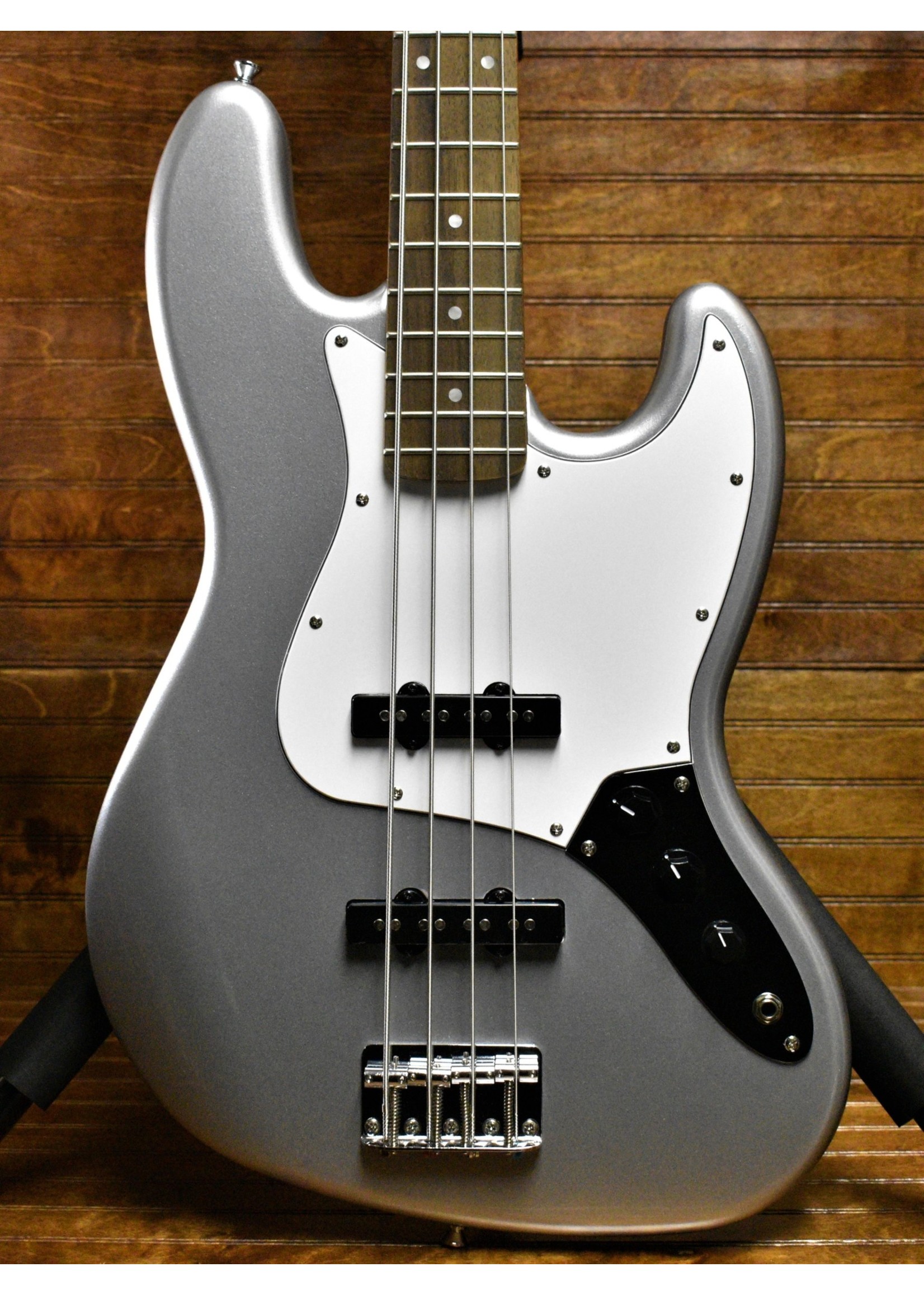 Squier Squier Affinity Jazz Bass, Slick Silver