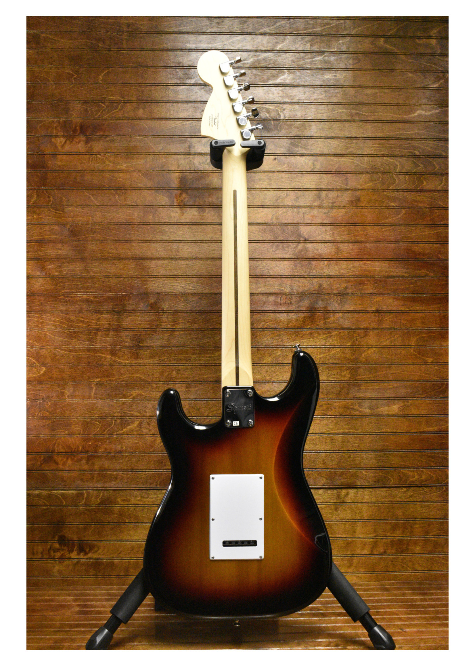 Squier Squier Affinity Stratocaster, 3 Color Sunburst