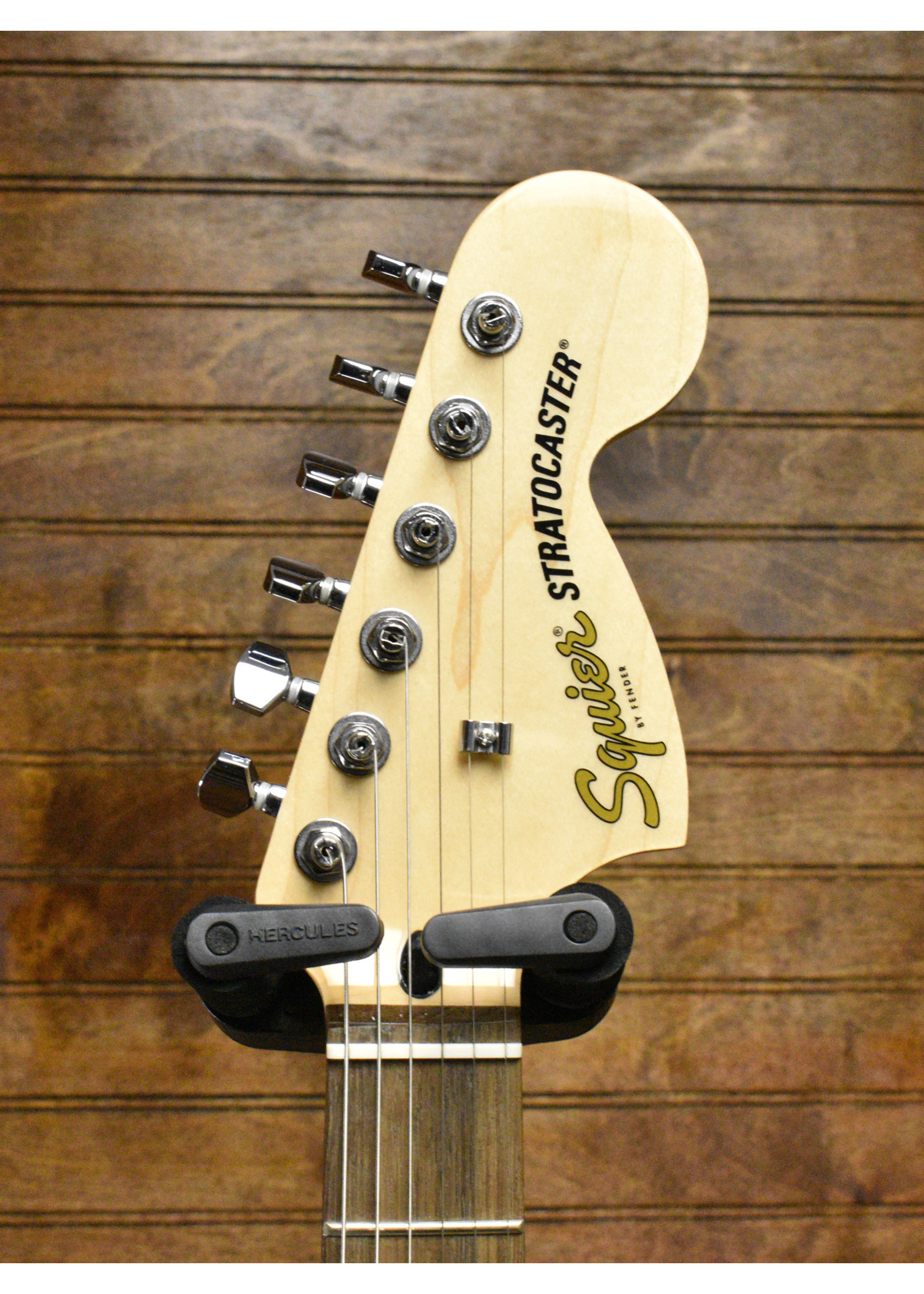 Squier Squier Affinity Stratocaster, 3 Color Sunburst