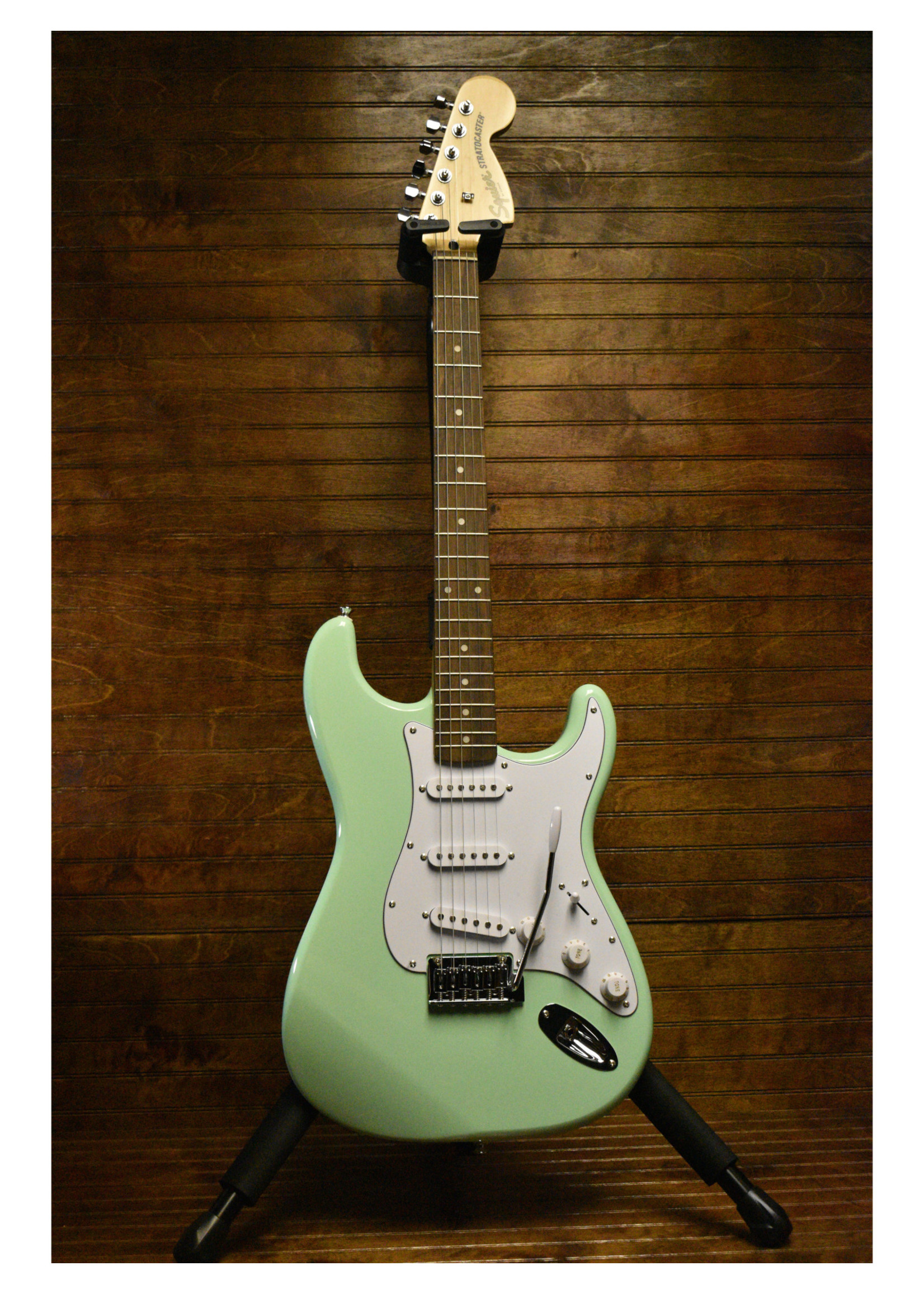 Squier FSR Affinity Series Stratocaster, Laurel FB, Surf Green - Sims Music