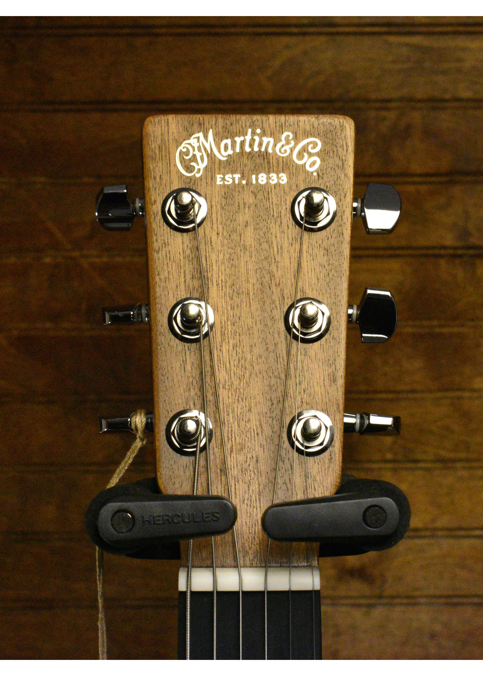 Martin Martin DJR-10E StreetMaster, Mahogany Burst