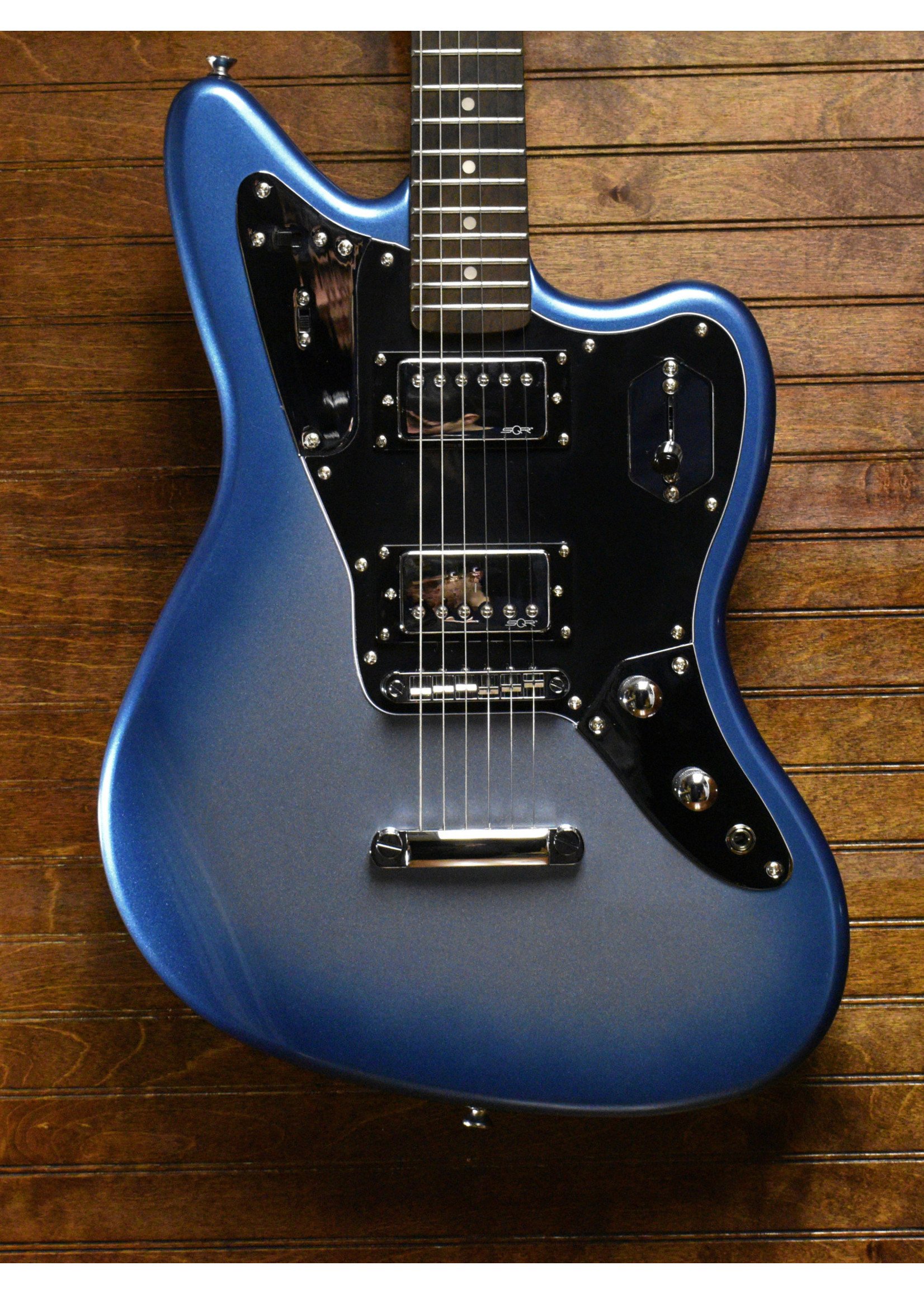 Squier Squier Contemporary Jaguar® HH ST, Laurel Fingerboard, Black Pickguard, Sky Burst Metallic