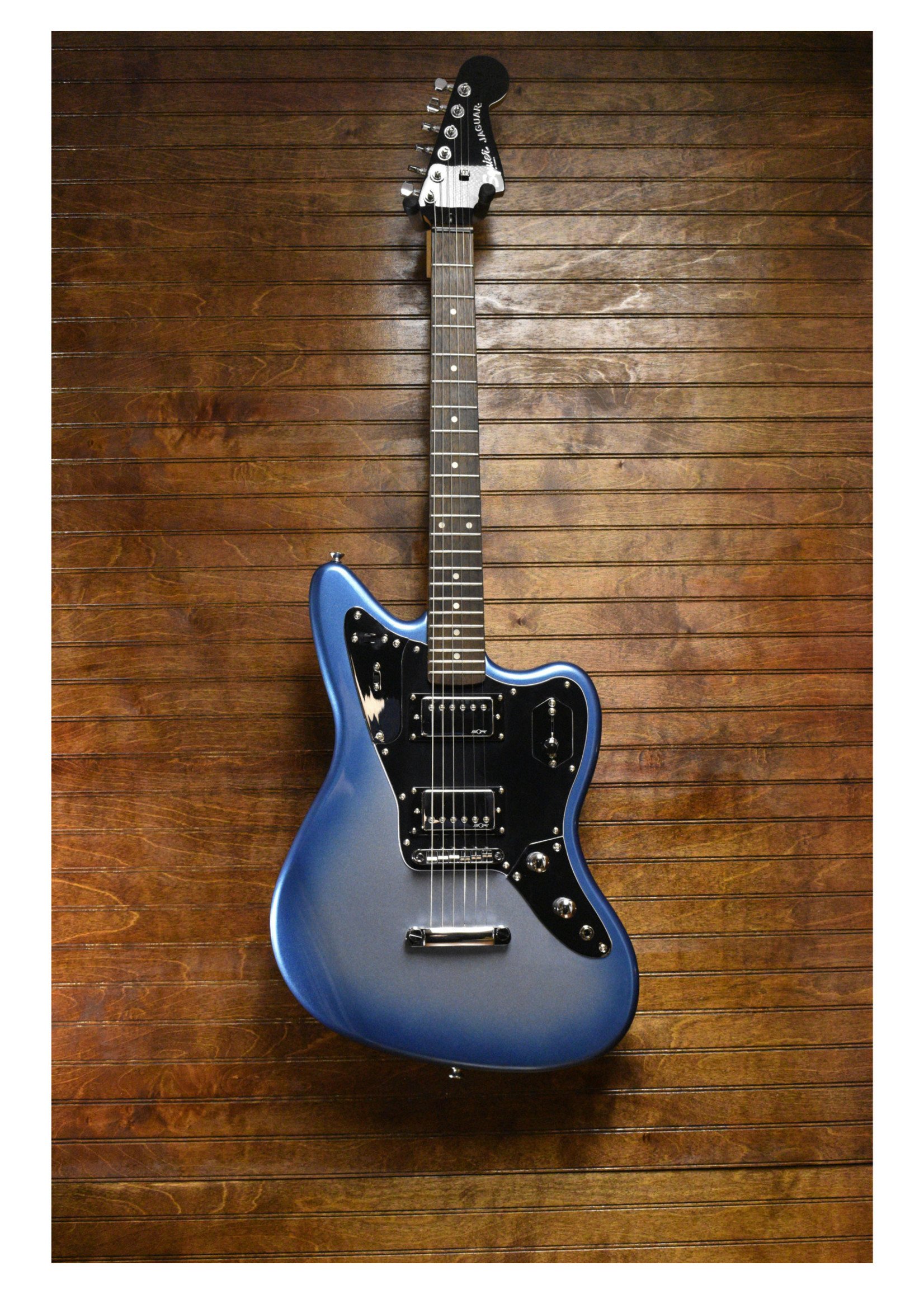 Squier Squier Contemporary Jaguar® HH ST, Laurel Fingerboard, Black Pickguard, Sky Burst Metallic