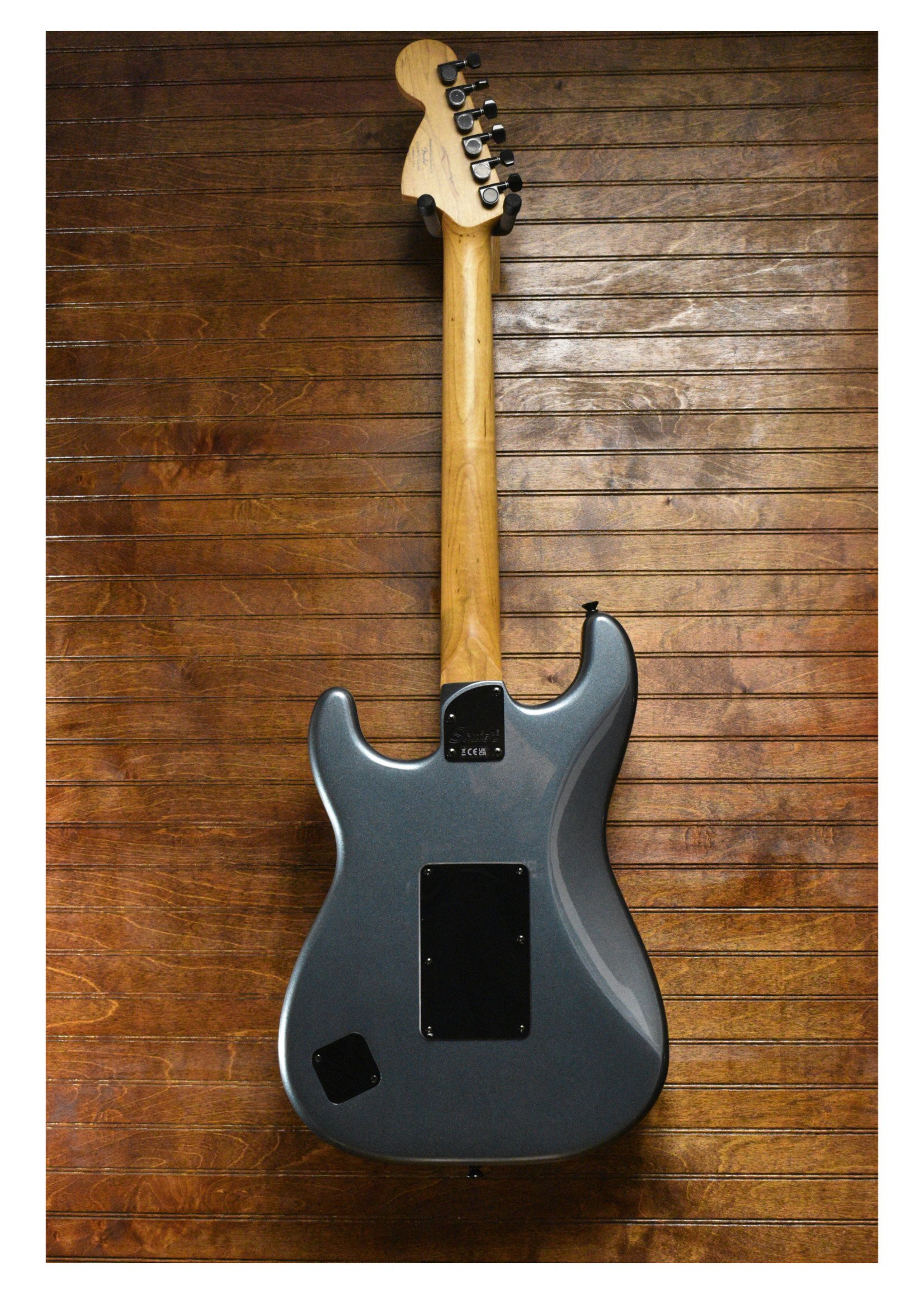 Squier Squier Contemporary Stratocaster® HH FR, Roasted Maple Fingerboard, Black Pickguard, Gunmetal Metallic