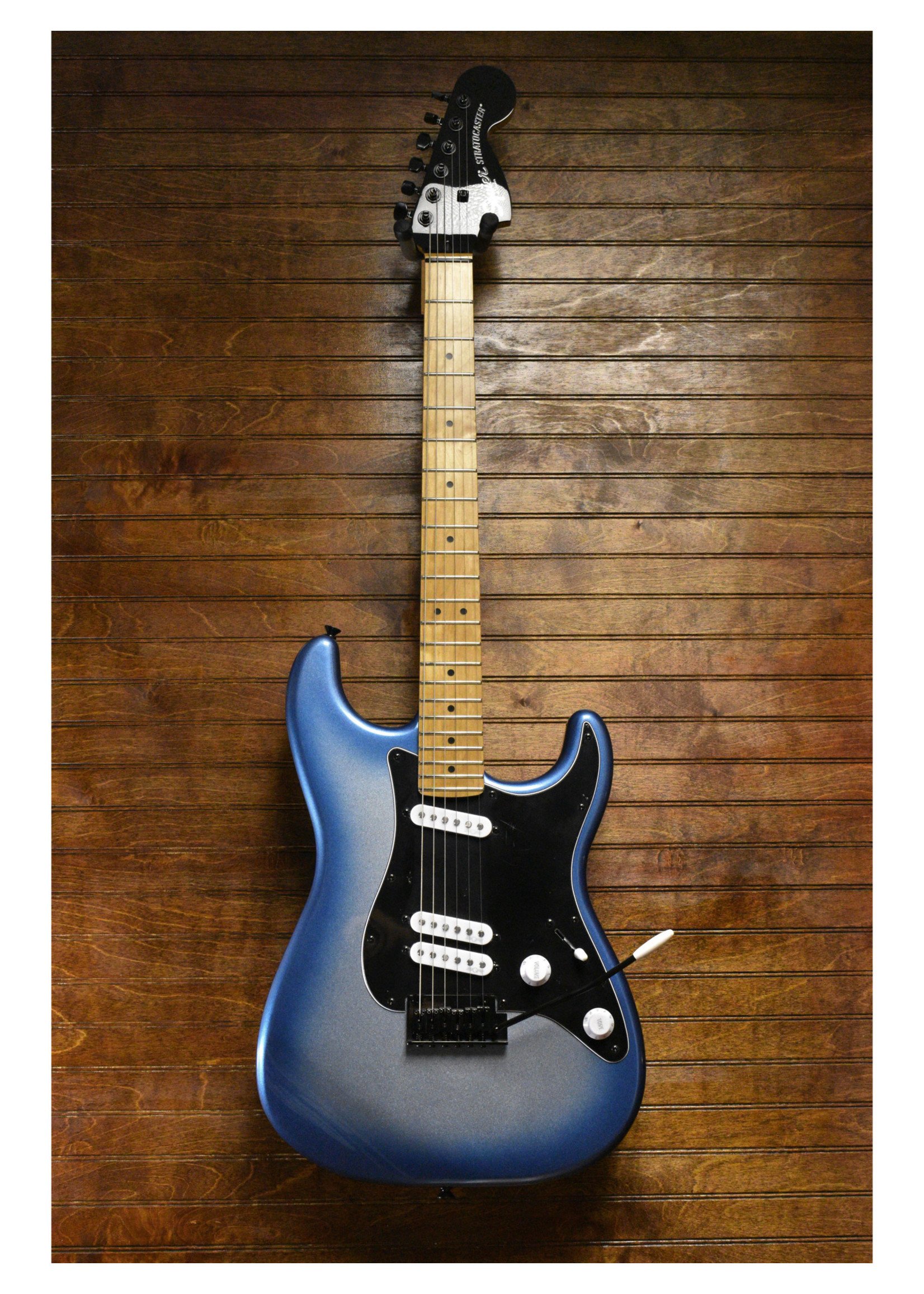 Squier Squier Contemporary Stratocaster Special - Sky Burst Metallic with Black Pickguard