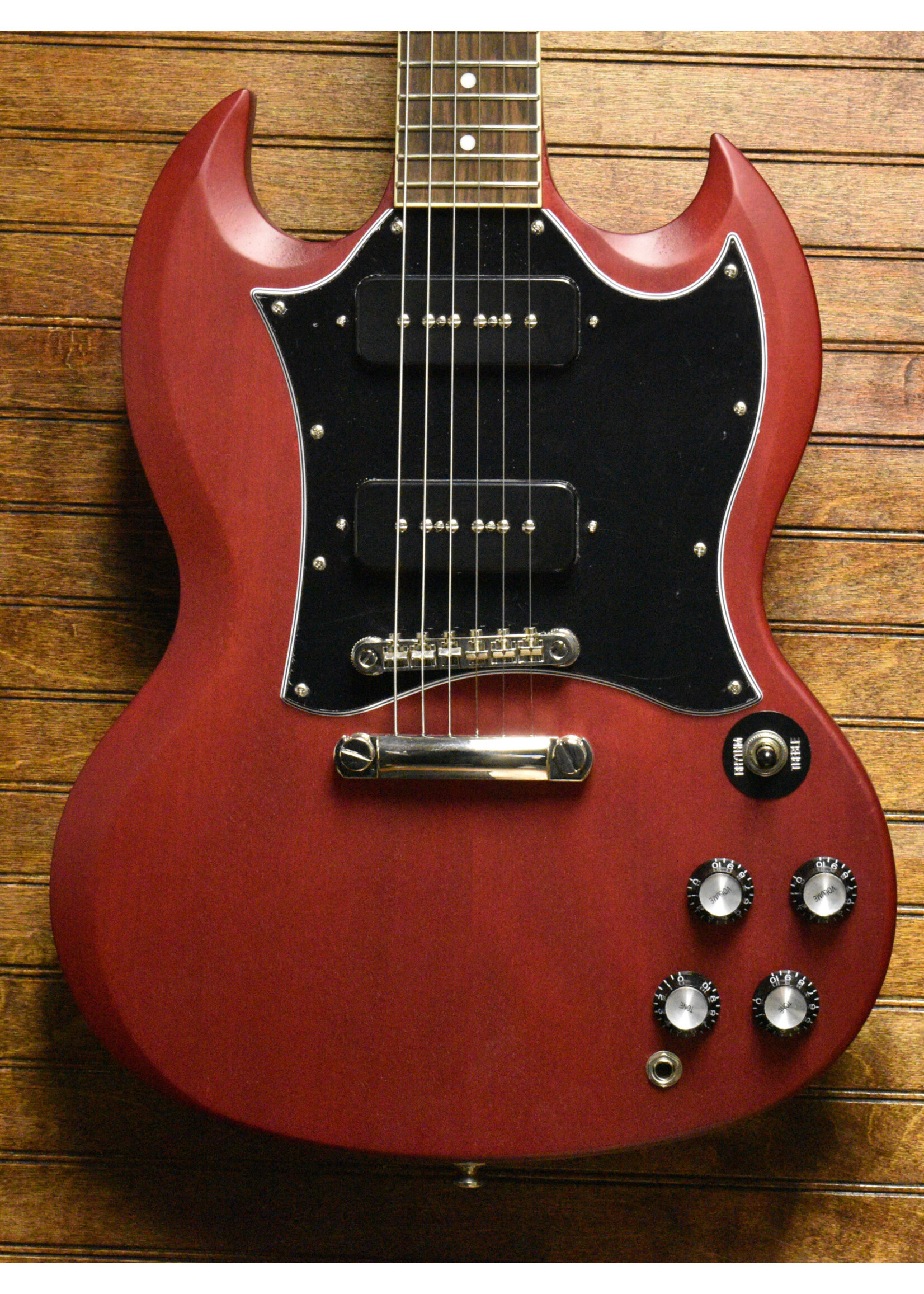 EPIPHONE SG CLASSIC WORN CHERRY P 90 - Newell's Music