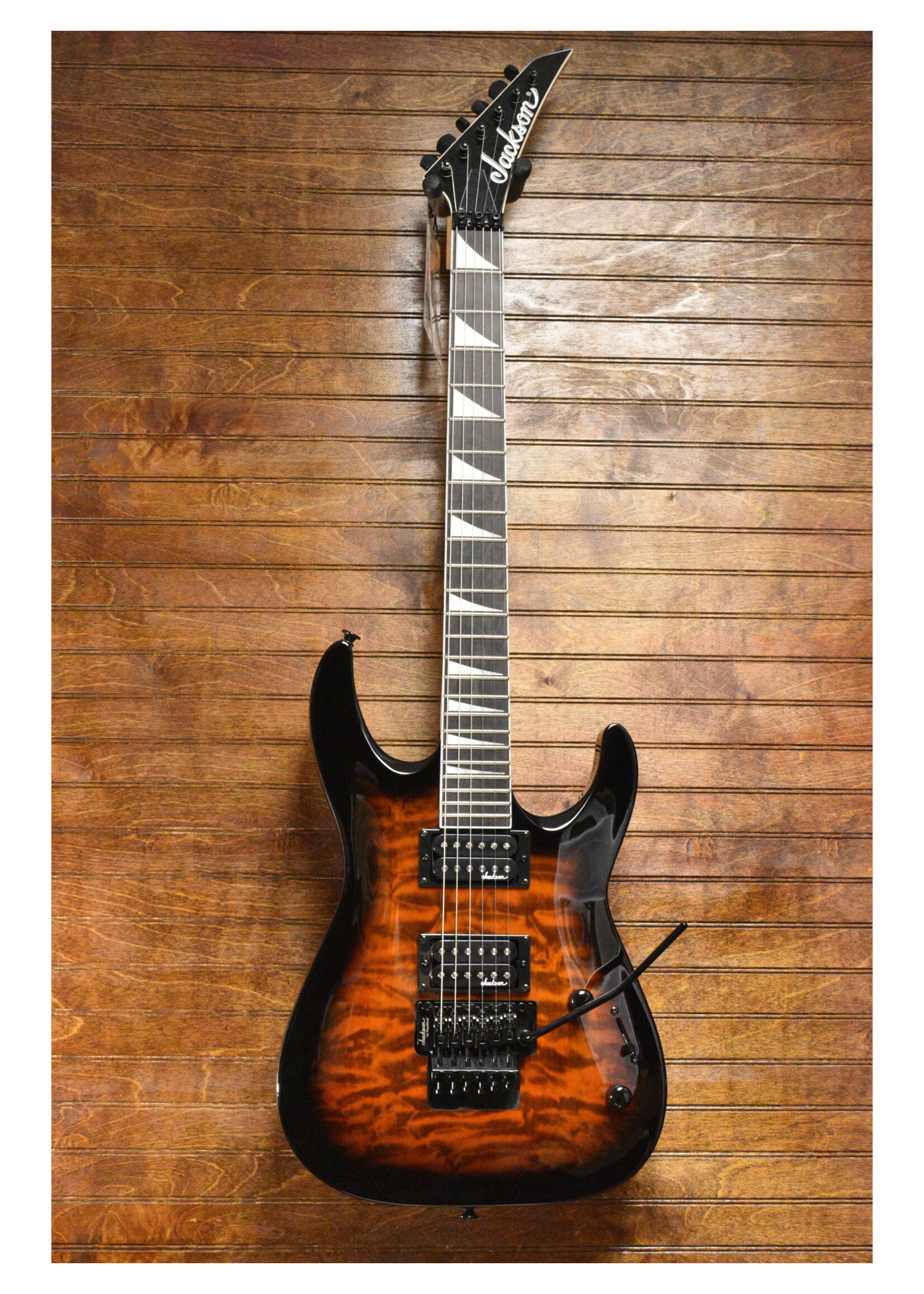 Jackson Jackson JS Series Dinky™ Arch Top JS32Q DKA, Dark Sunburst