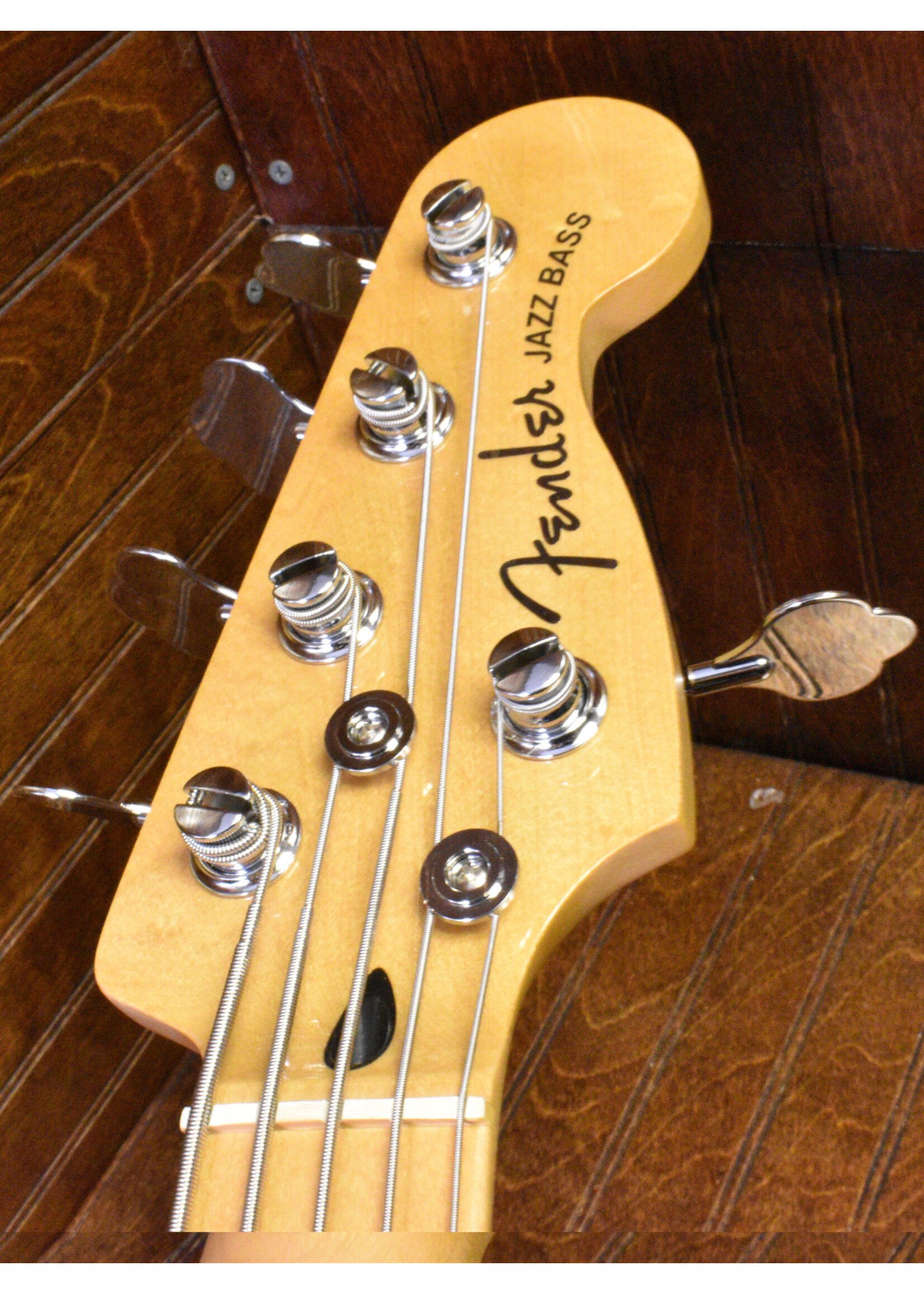 Fender Fender Player Plus Jazz Bass 5-String Opal Spark