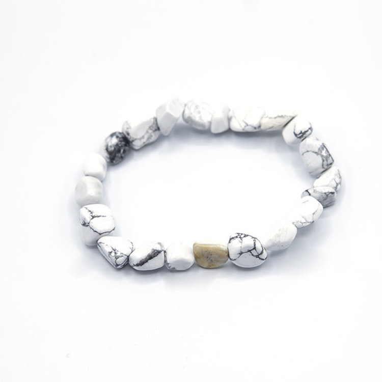 Tiny Tumbled Howlite Bracelet