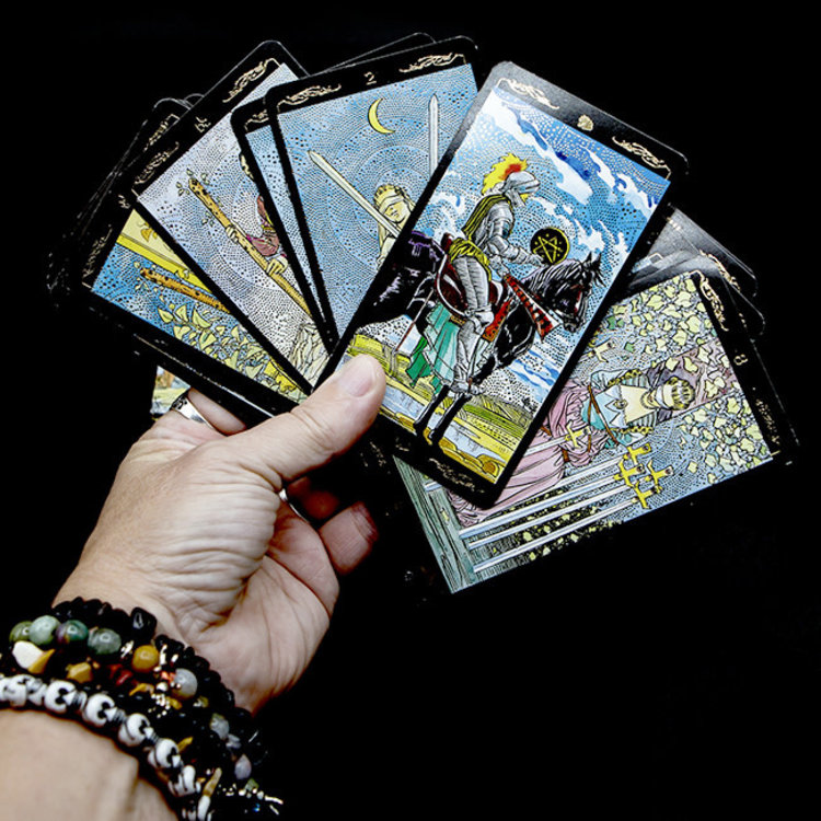 Golden Universal Tarot
