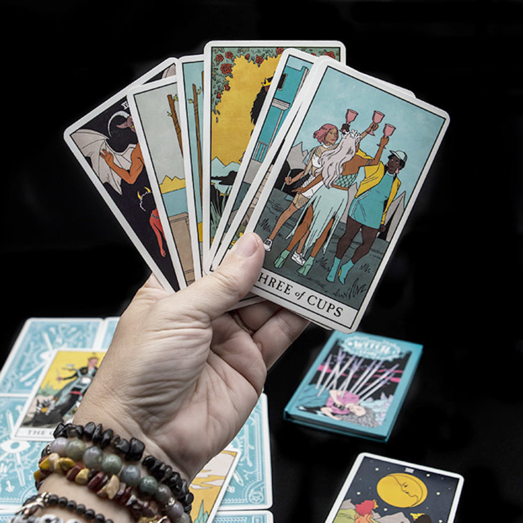 Modern Witch Tarot Deck