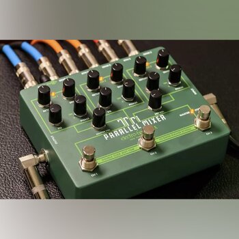 Electro-Harmonix Tri Parallel Mixer, Effects Loop Mixer / Switcher