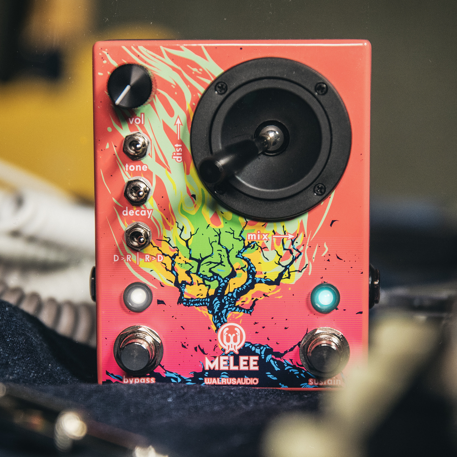 Walrus Audio Melee: Wall of Noise pedal (Reverb + Distortion)