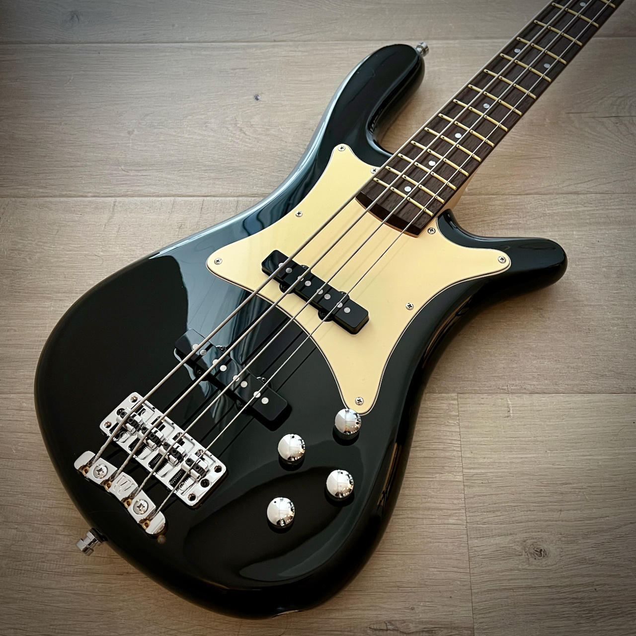 Warwick Pro Series Streamer CV-4 String Bass, Solid Black High Polish, Made in Germany (GPS), 2023