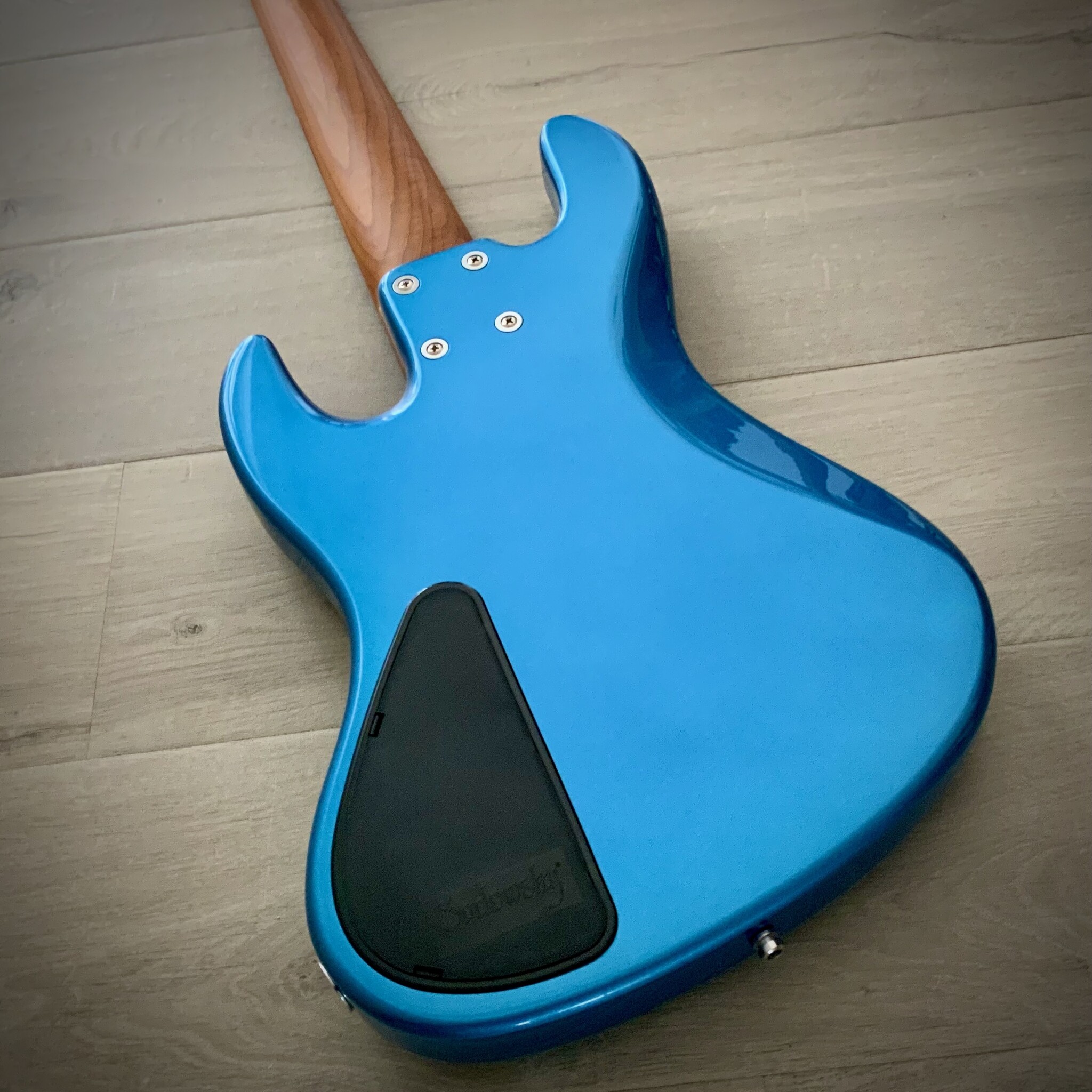Sadowsky MetroExpress 21-Fret Vintage JJ 5-String Bass, Ice Blue Metallic High Polish, Morado Fretboard (2023 Updated Model)