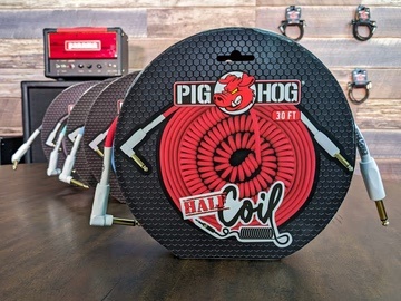 Pig Hog "Half Coil" Instrument Cable, 30-Foot, Candy Apple Red (vintage style with tangle-free distance!)