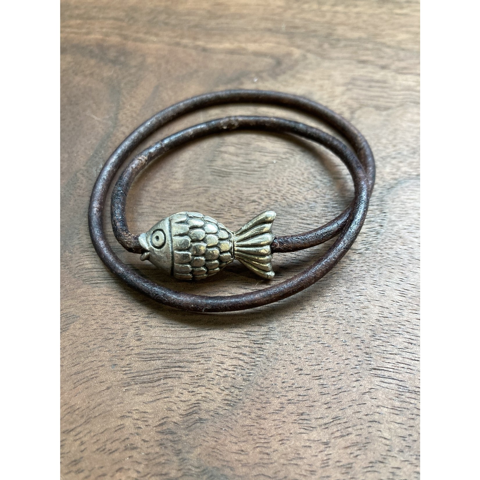 Allie Bonidy Allie B| Dbl stranded silver Fish clasp leather bracelet
