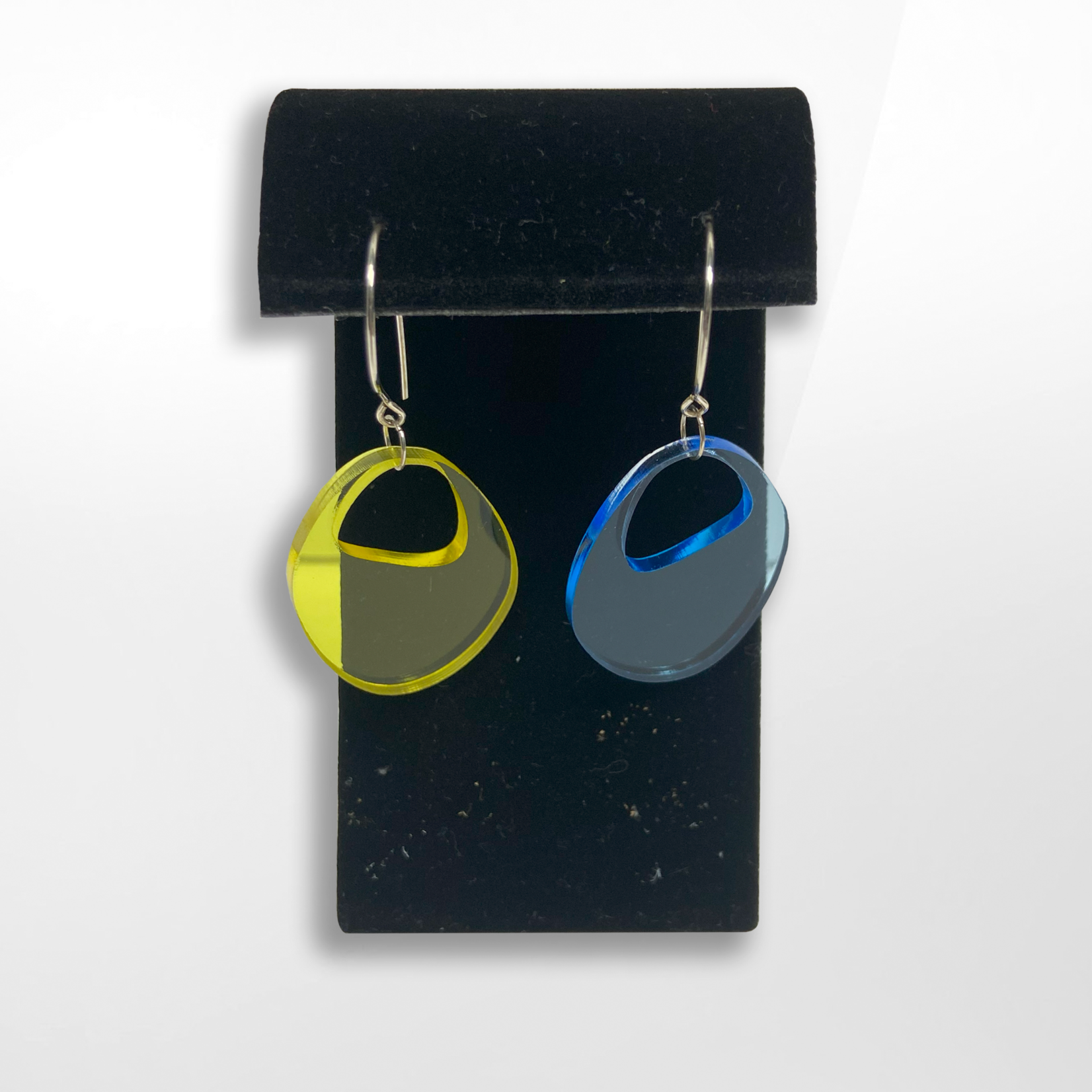 Artisan Made Creations Artisan Made Creations, Blue/Yellow Circle Earrings