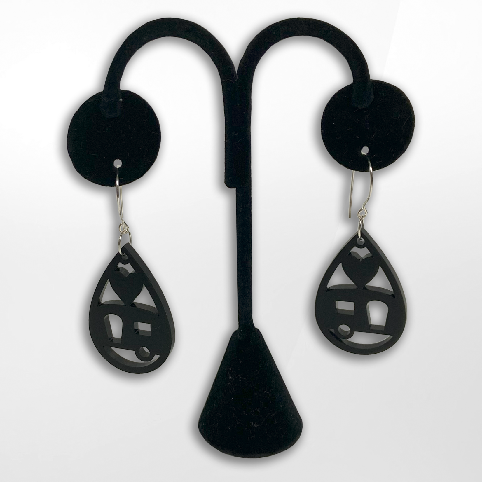 Artisan Made Creations, Camper with Heart Teardrop Earrings