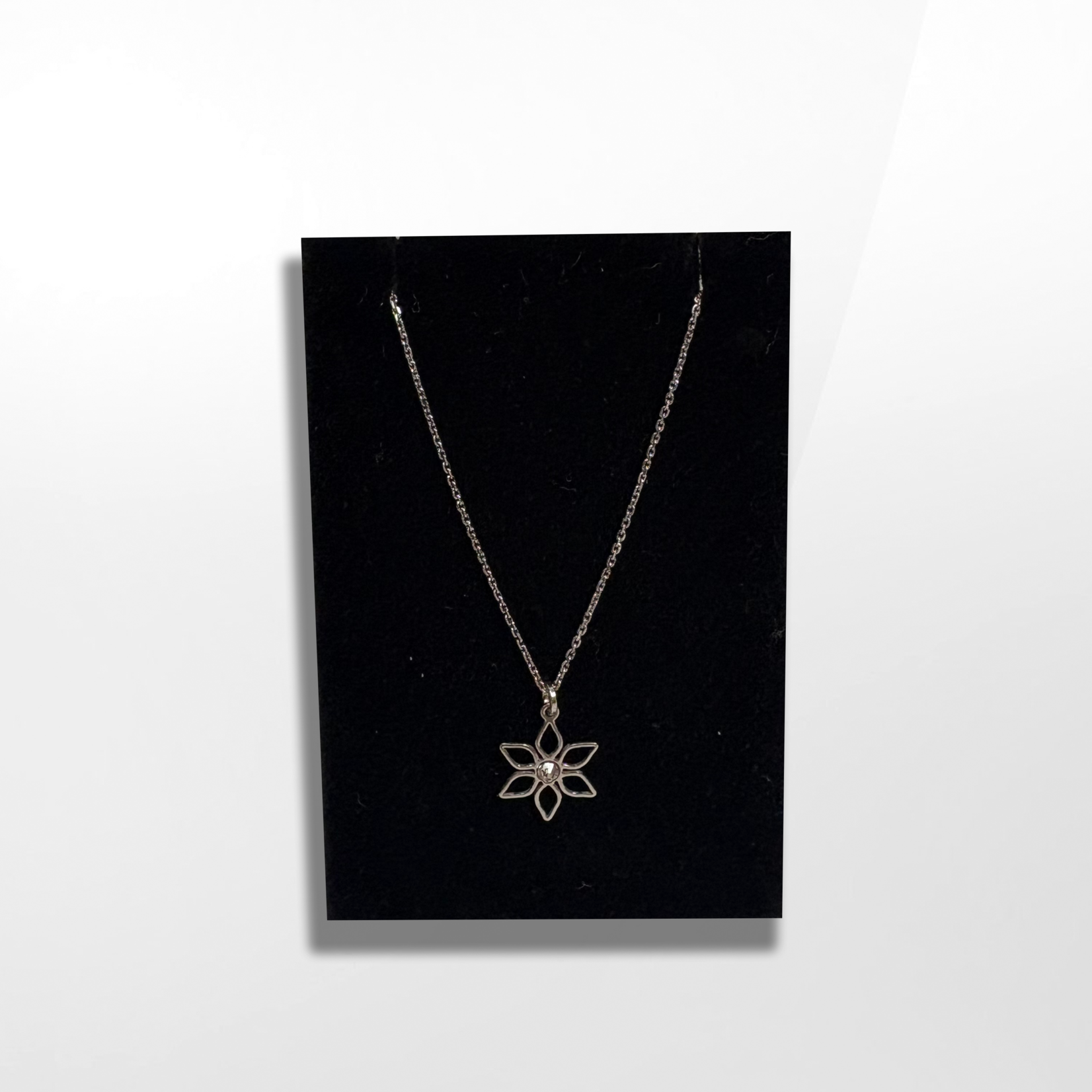 Marcy Costello, Flower Necklace