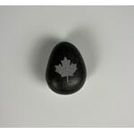 Momadic, MDC024, Etched Rock Magnets, Maple Leaf