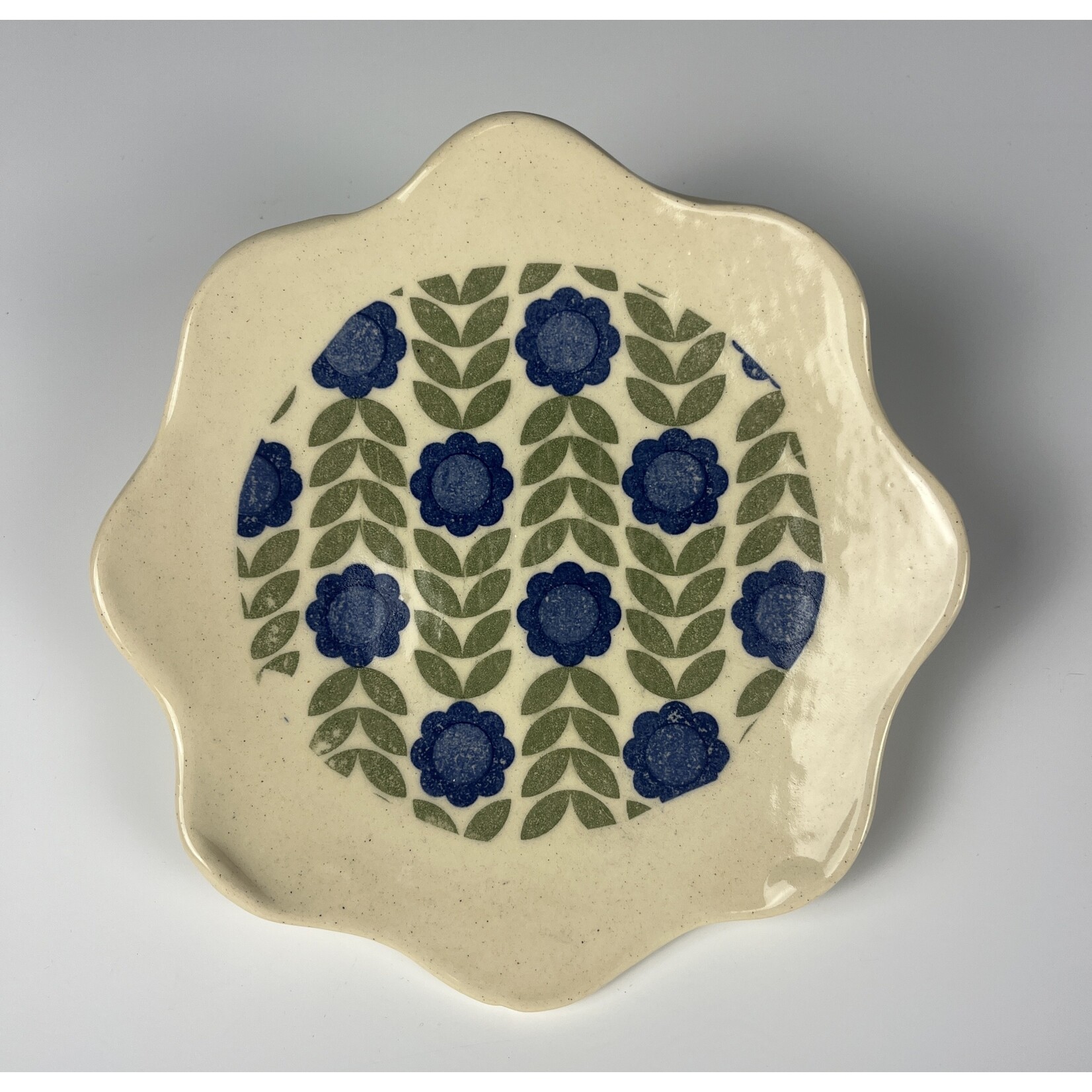 Three Lazy Horses Three Lazy Horses, Small Dish - Blue Flowers, Flower Shape