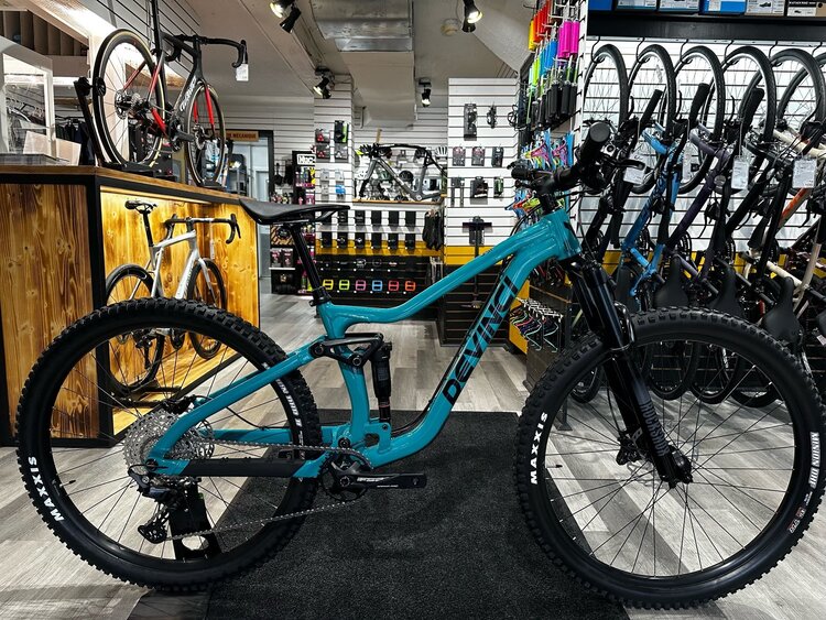 Devinci DEVINCI - Vélo - Marshall Deore 12 vit. - 2025