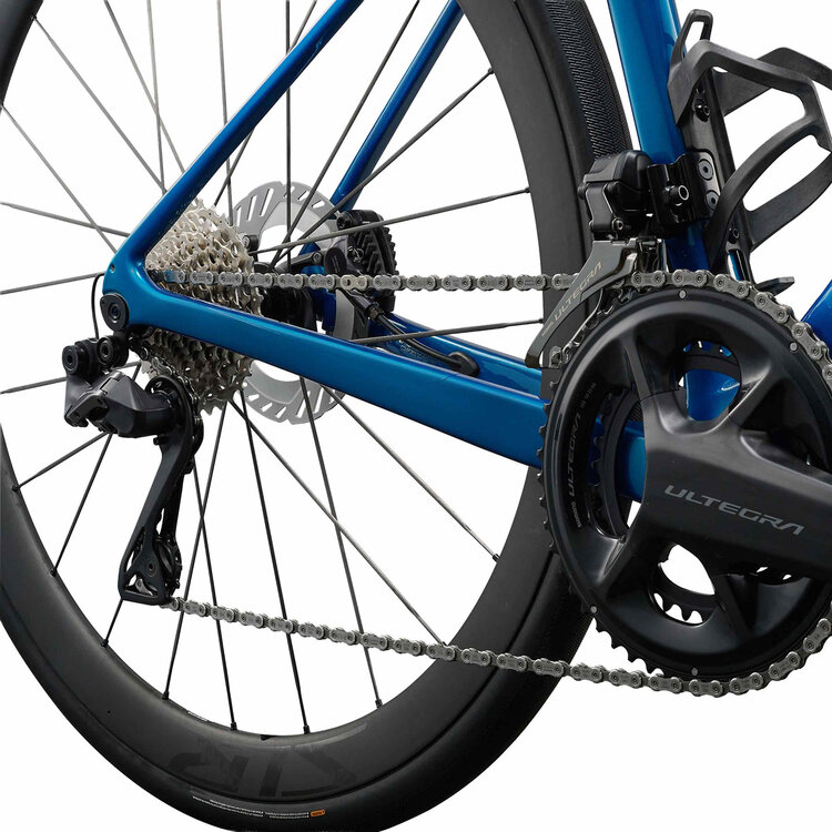 Giant Vélo de route endurance Giant Defy Advanced Pro 0 Ultegra Di2 2027