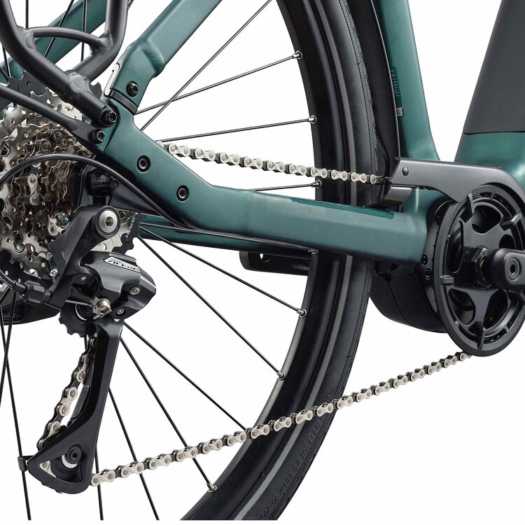 Giant Vélo électrique urbain Giant NewTour E+ 3 LST 2027 à cadre bas