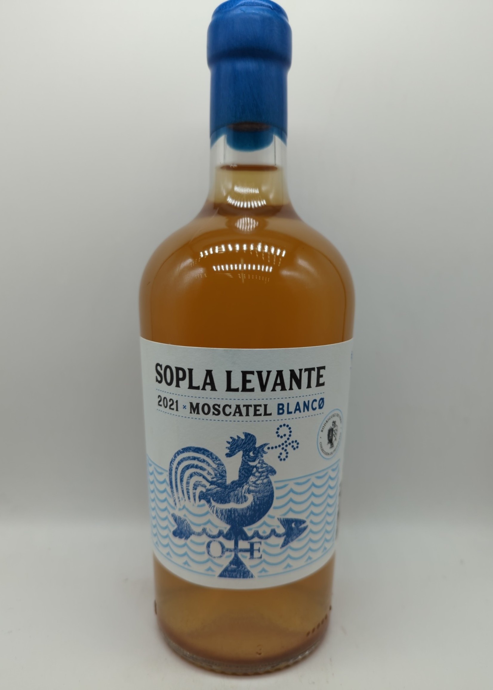 2021 SOPLA LEVANTE MOSCATEL BLANCO 750ml