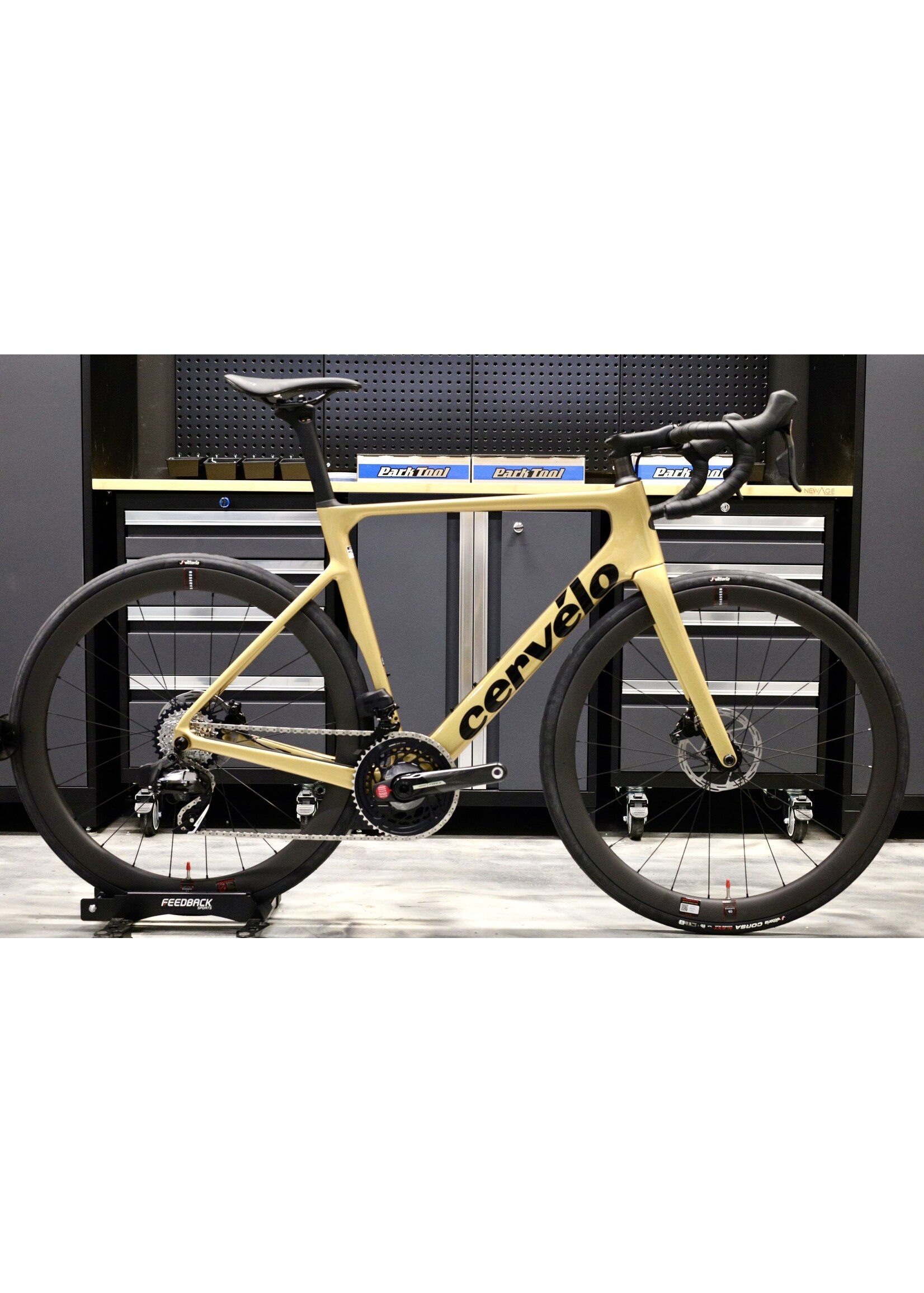 Cervelo Cervélo Soloist Force eTap AXS Gold Dust