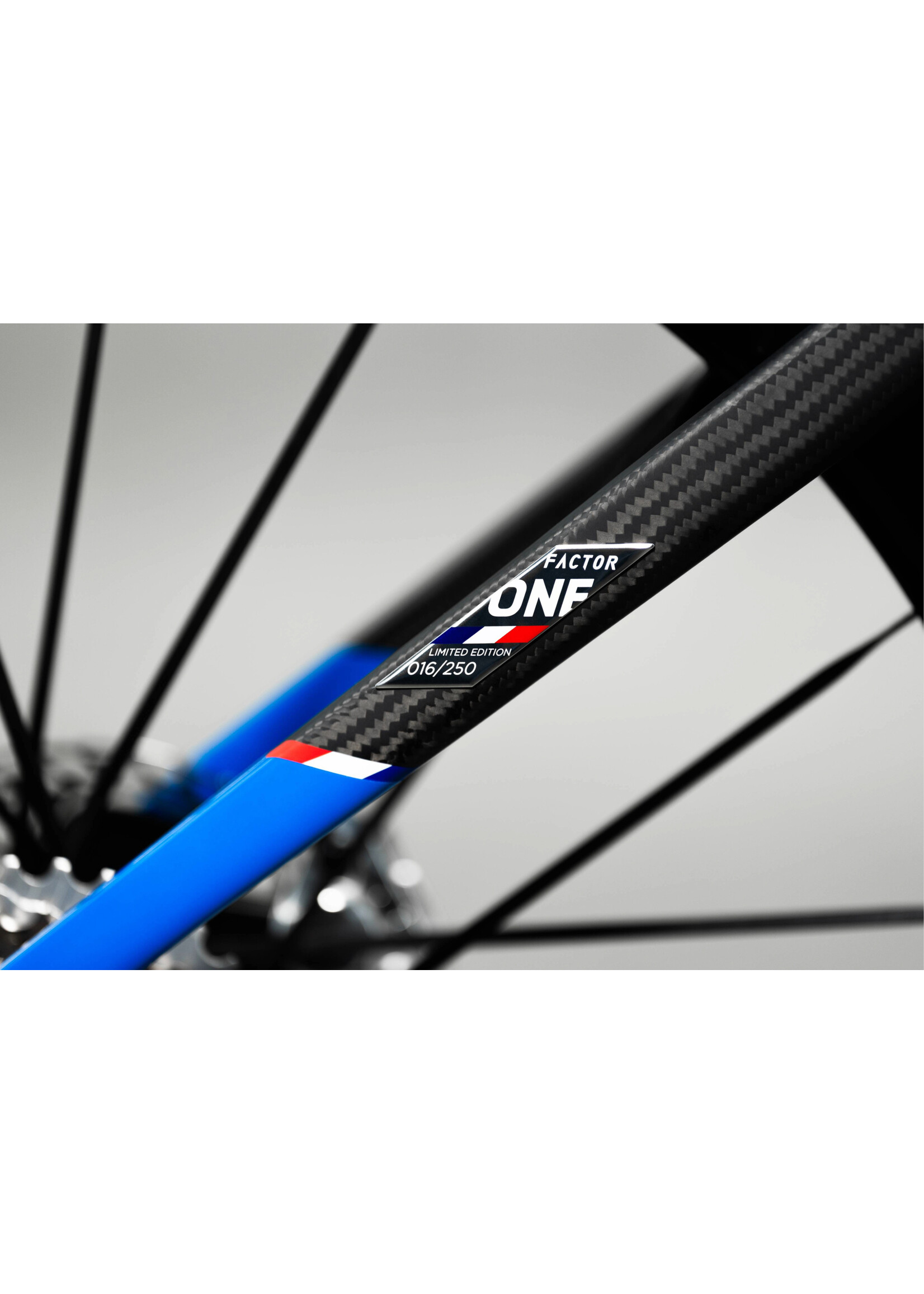 Factor Bugatti Factor ONE 54