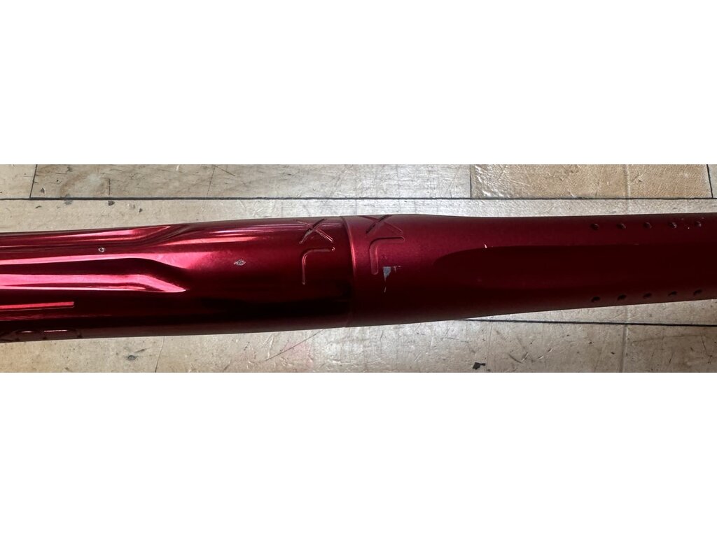 DLX Pre-Owned Luxe TM40 - Red